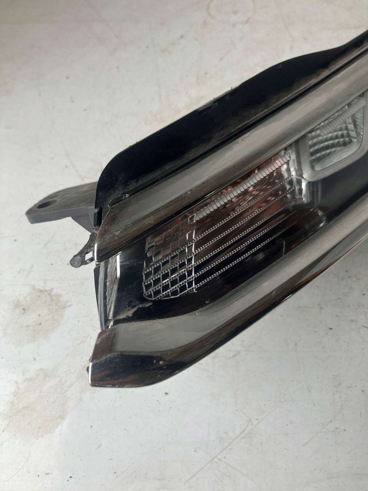 light LED DRL CHROM CITROEN C3 III 9820877780 left front