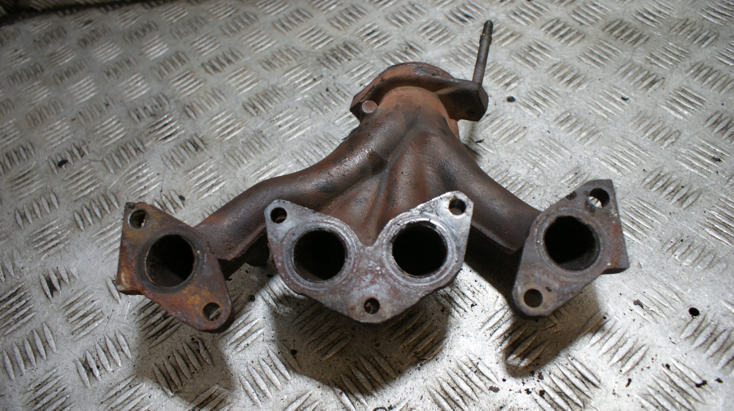 exhaust manifold DACIA SANDERO