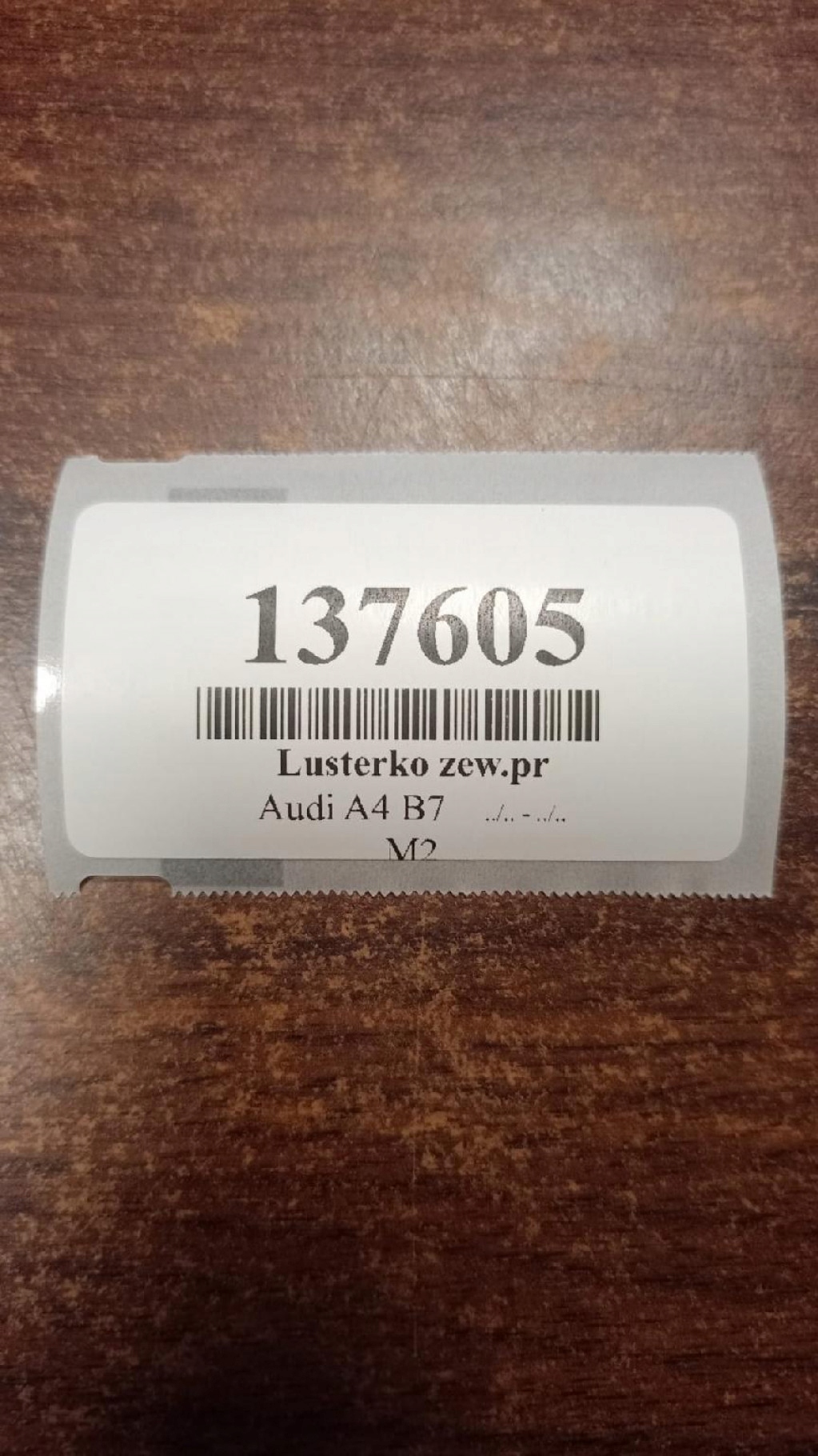 AUDI A4 B7 SPECCHIETTO RETROVISORE Destro 5 PIN UK