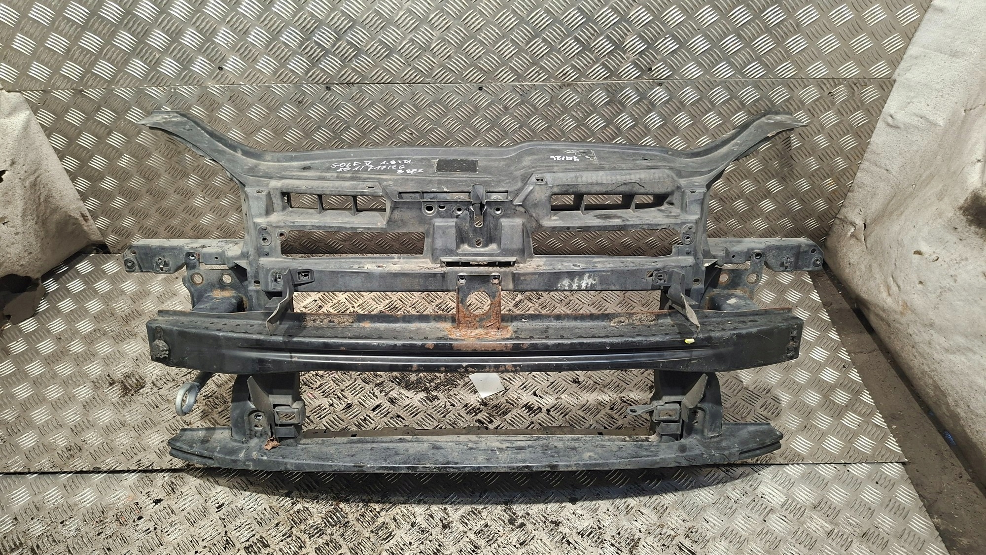 support panel for radiators VW GOLF V 1.9TDI