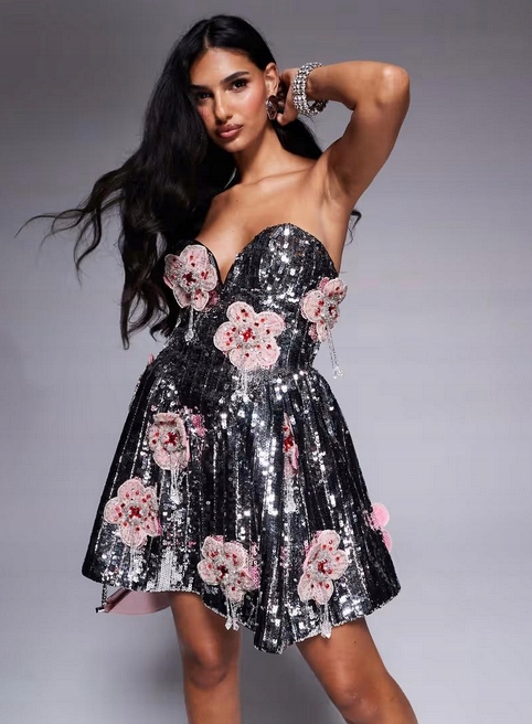 Zdobená Flitrová Fenomenální Šaty Korálky Střapce 3D Desig Luxe 38 M