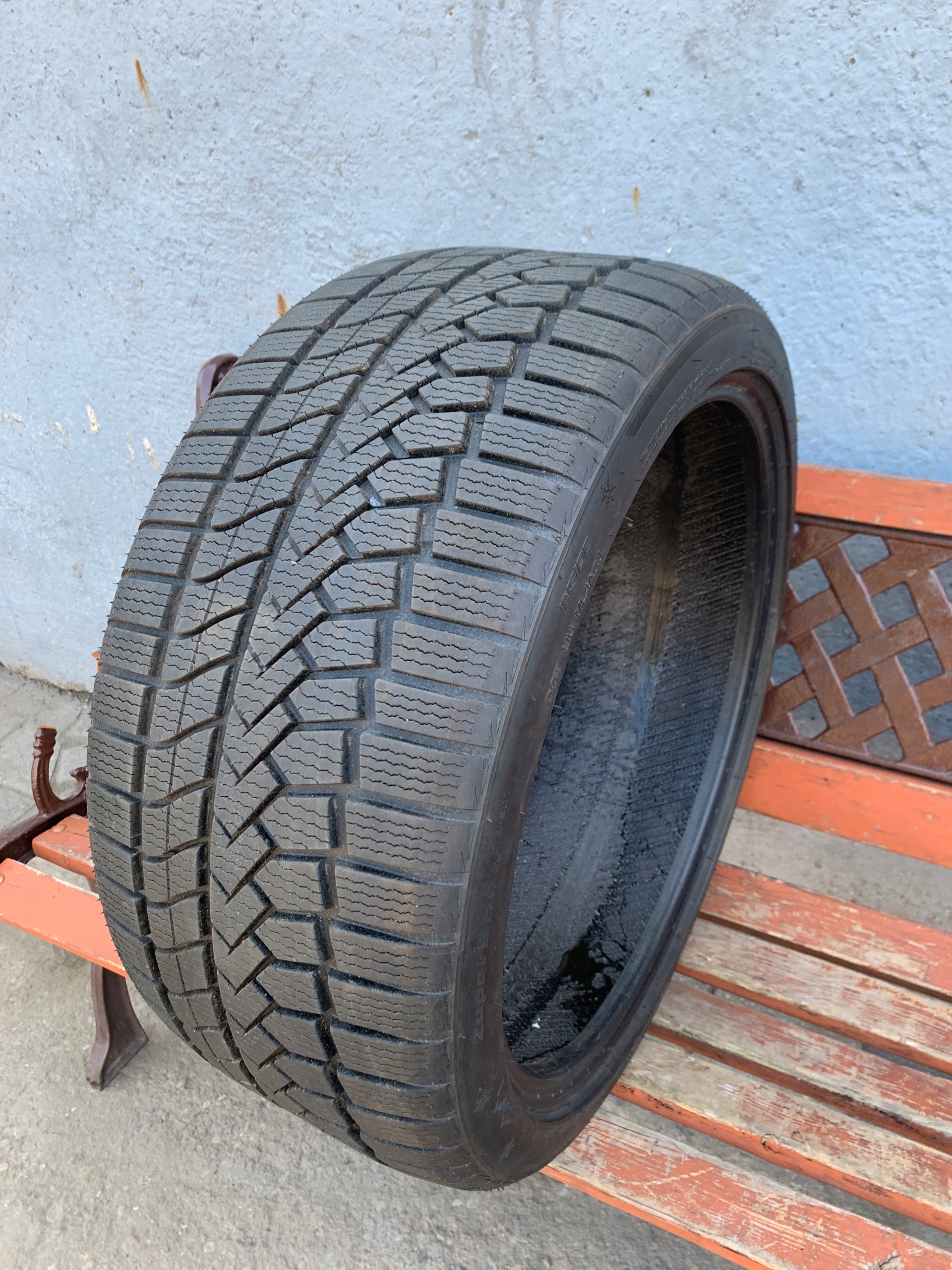 OPONA ZIMA GOODRIDE ZUPER SNOW Z-507 255/35/19 96V 2022 RANT 6,8MM