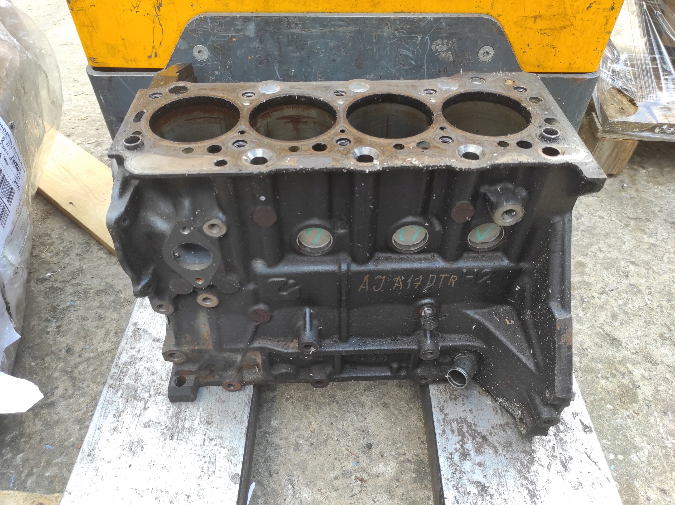 BLOK Motore OPEL ASTRA J 1.7CDTI A17DTR