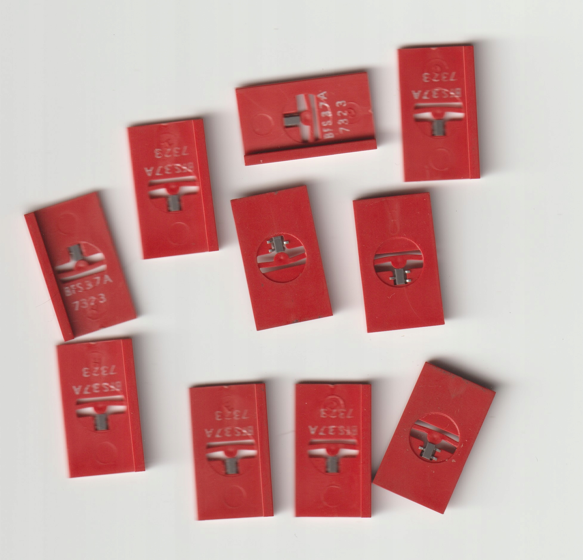 [10szt] BFS37A Smd Pnp Tranzystor SOT23 Cemi