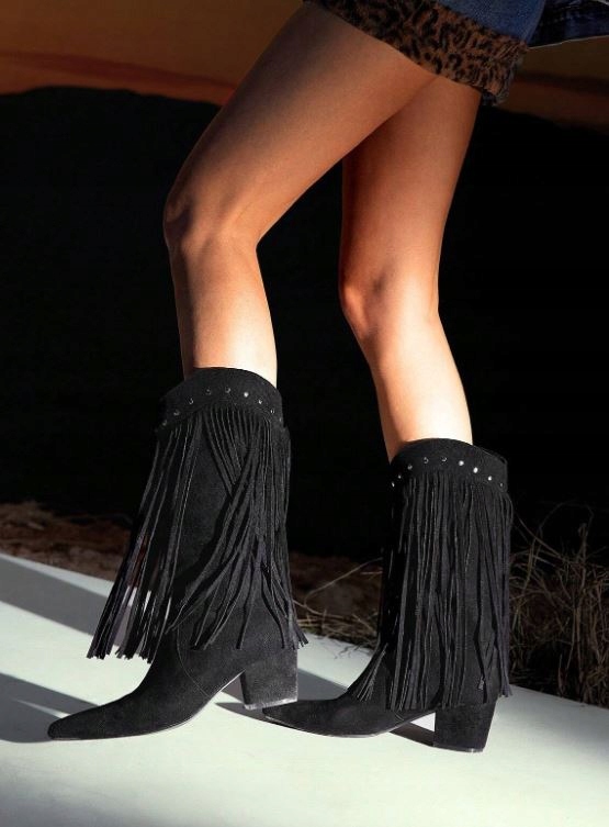 KOZAKI DAMSKIE CZARNE WSUWANE FRĘDZLE 40 ŁJA Marka inna