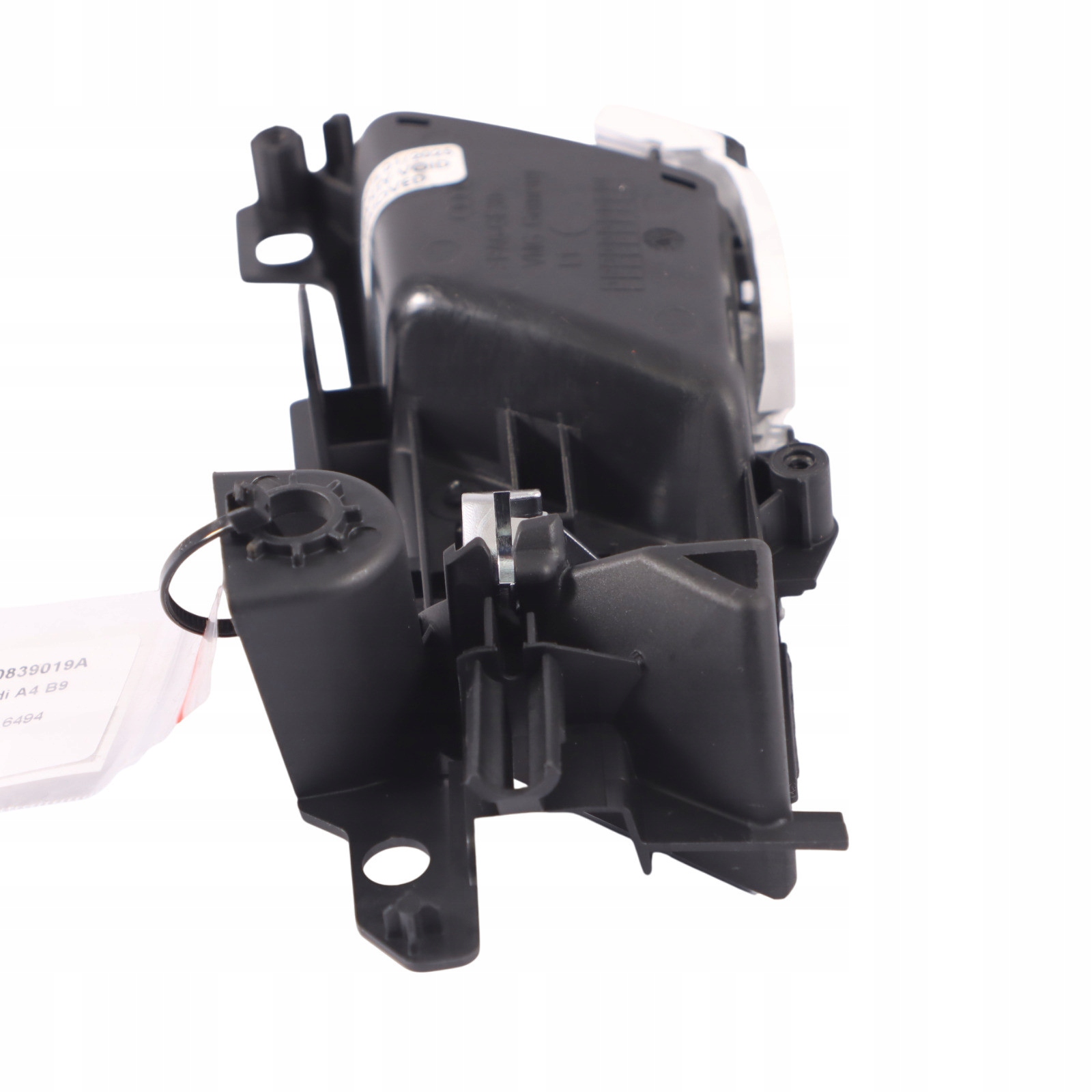 Audi A4 B9 ручка двери внутренняя дверь левая зад 8W0839019A