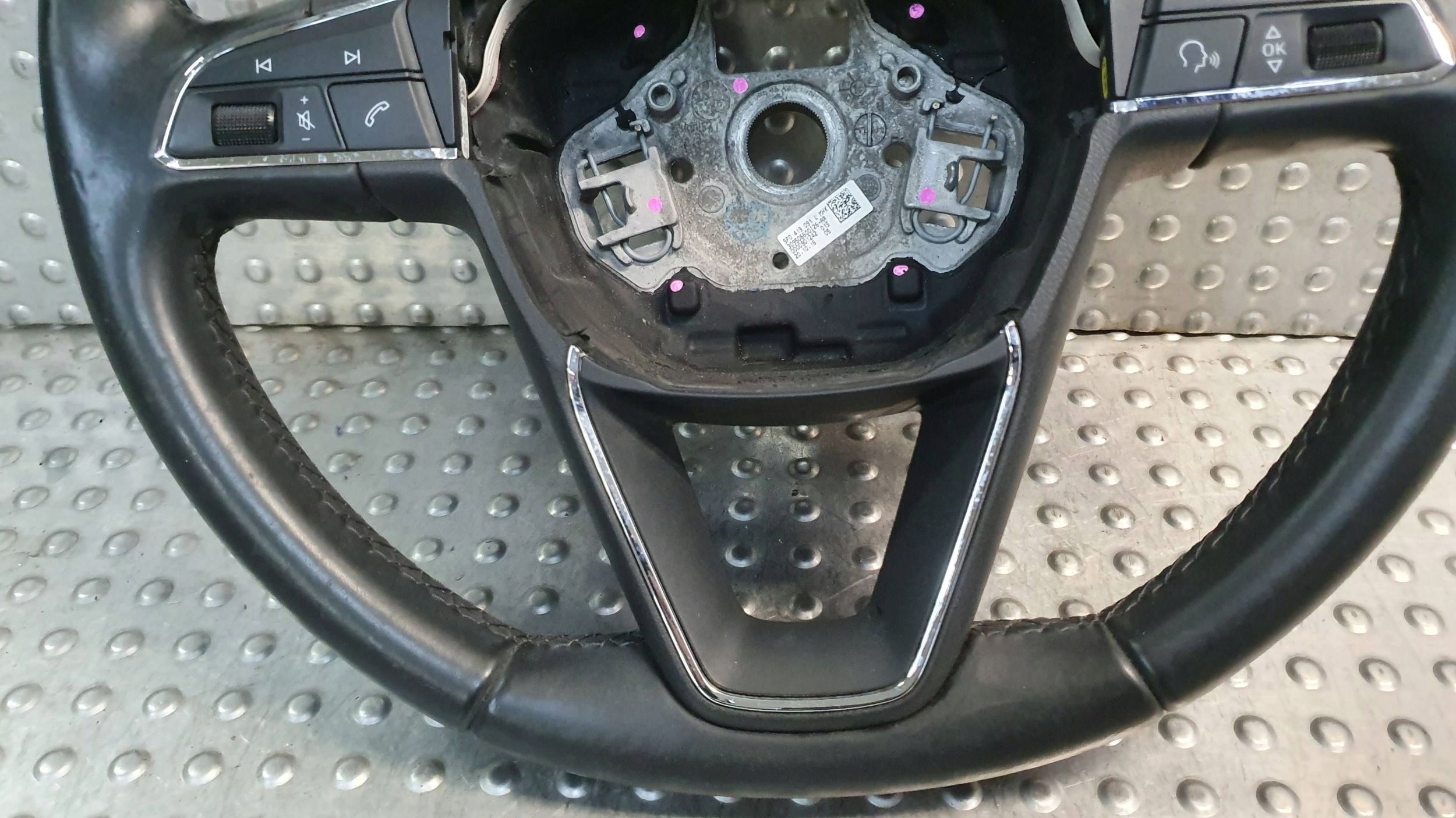 lenkrad Leder MULTIFUNKCJA SEAT LEON III 3 12- 5F0419091L