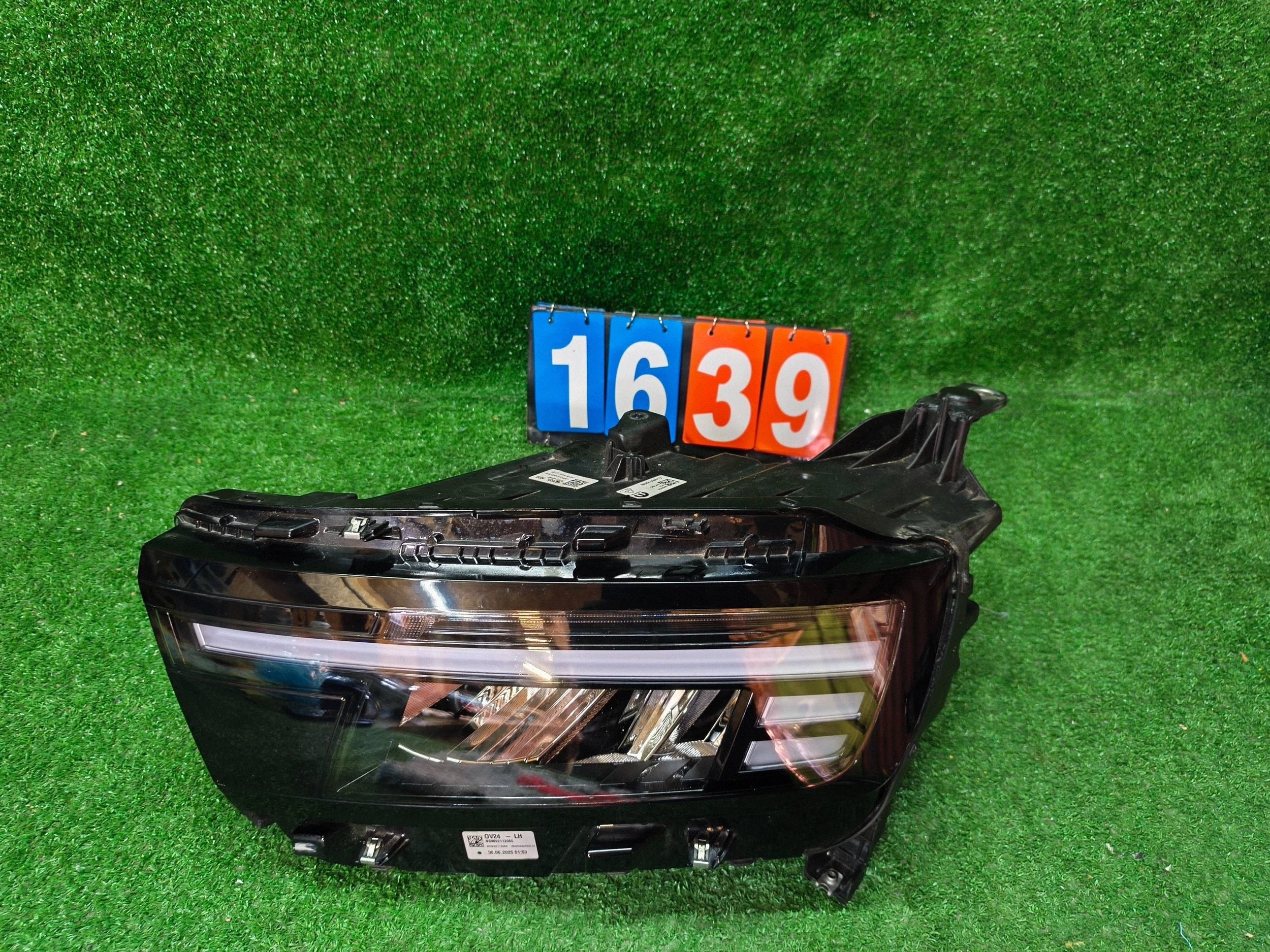 REFLEKTOR left front OPEL FRONTERA C 24- FULL LED NR.1639