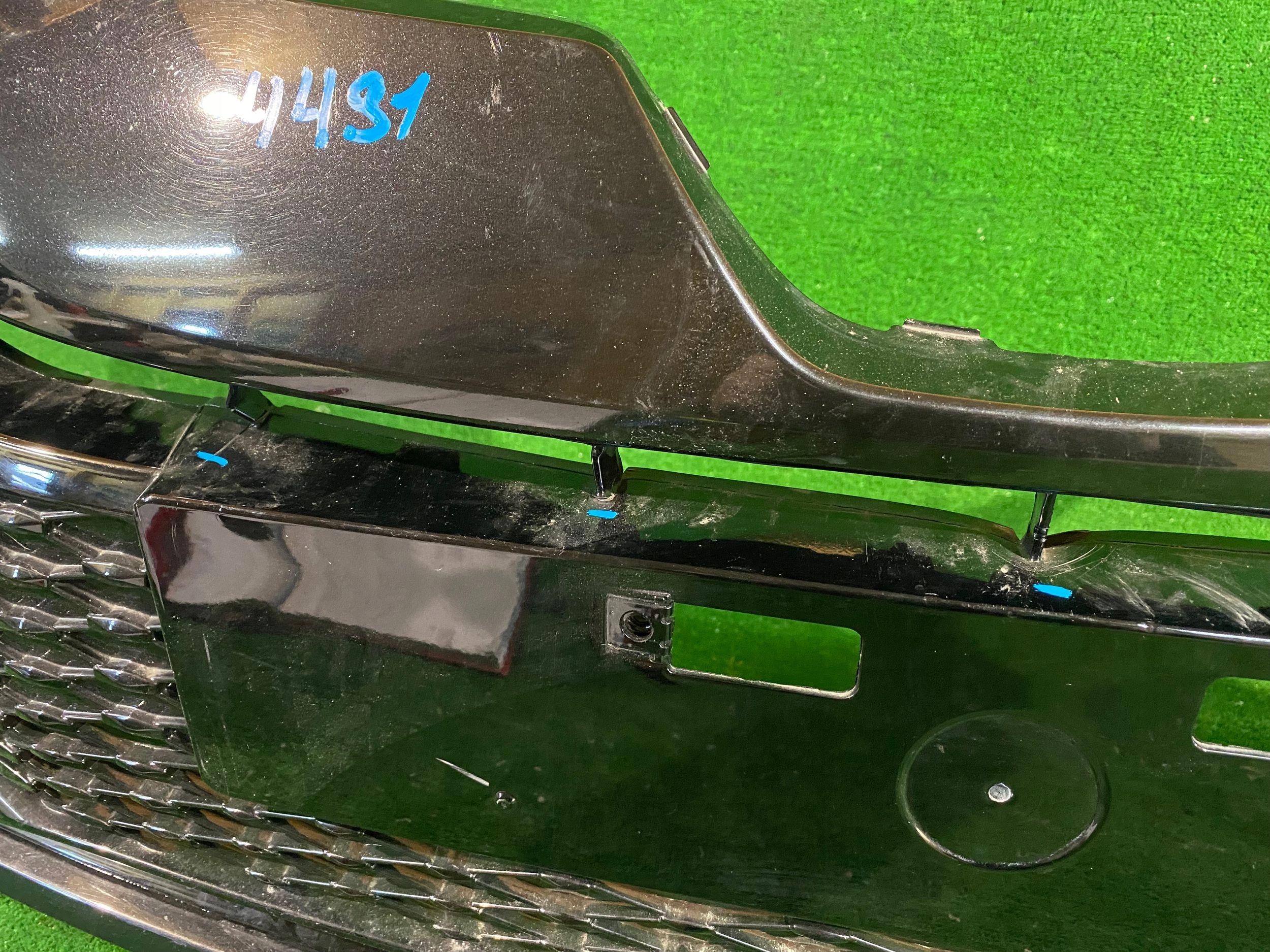 front bumper front TOYOTA COROLLA E21 sedan LIFT PDC NR.Z4491