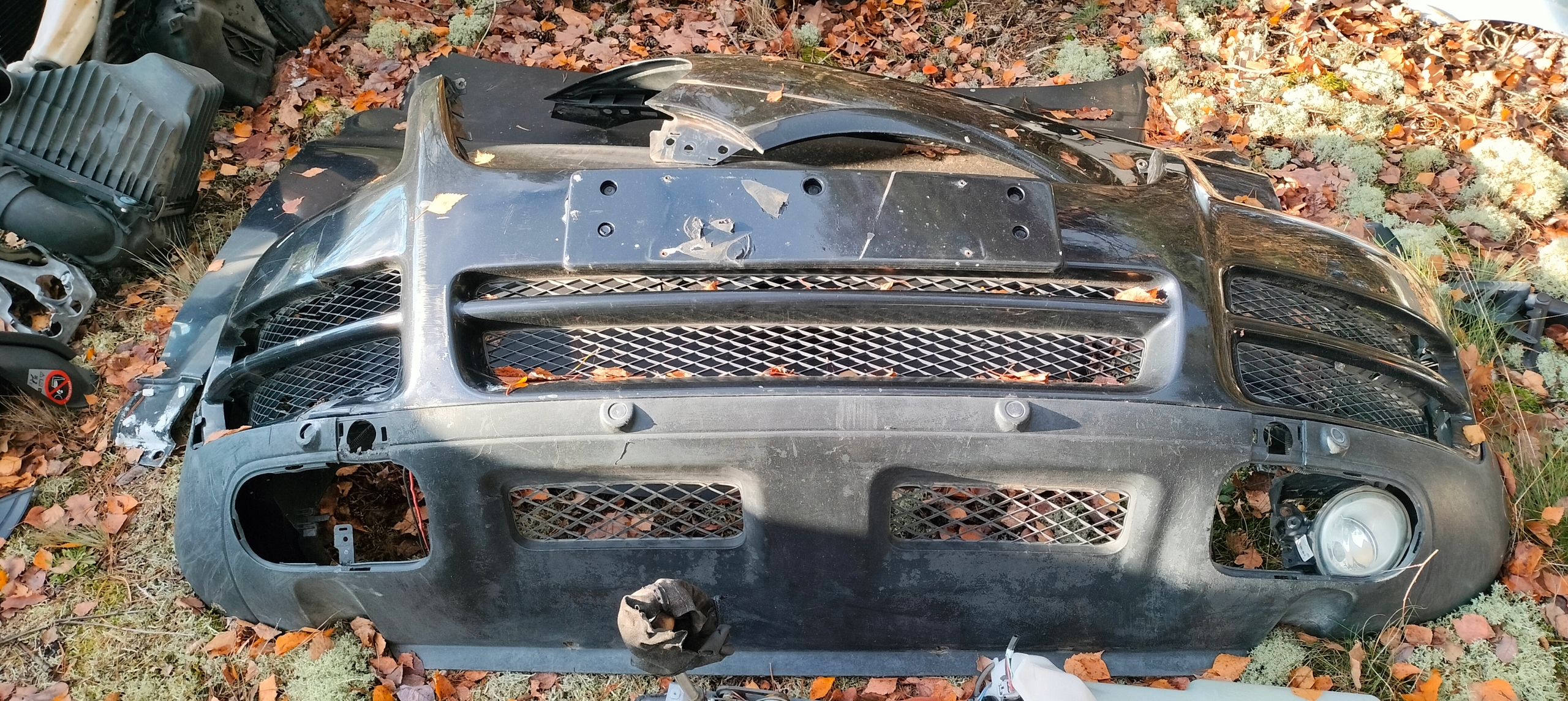 БАМПЕР ПЕРЕД передний VW TOUAREGl ПАРКТРОНИК