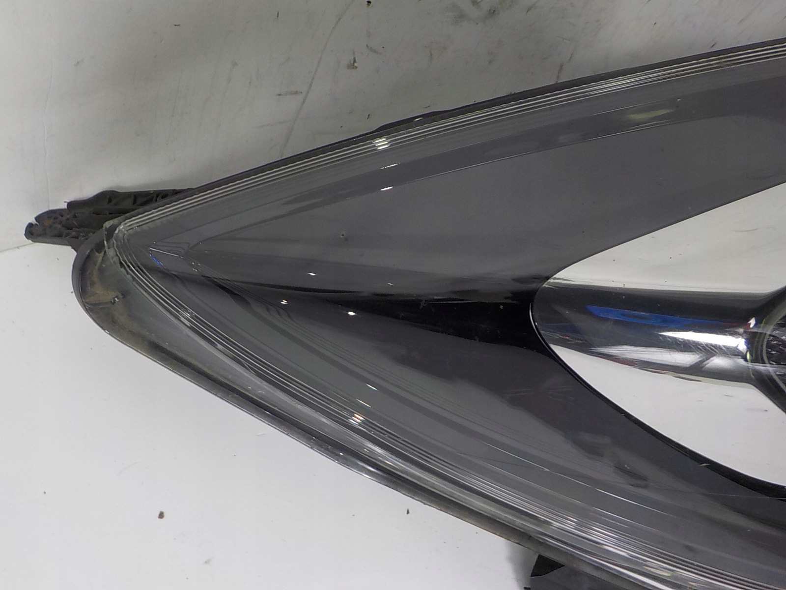 OPEL INSIGNIA A LIFT light right front front UK