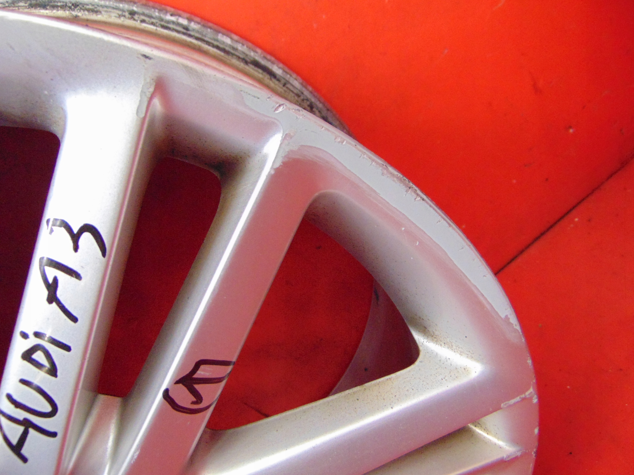 AUDI discs aluminium 18 7.5J ET56 8P0801025AJ