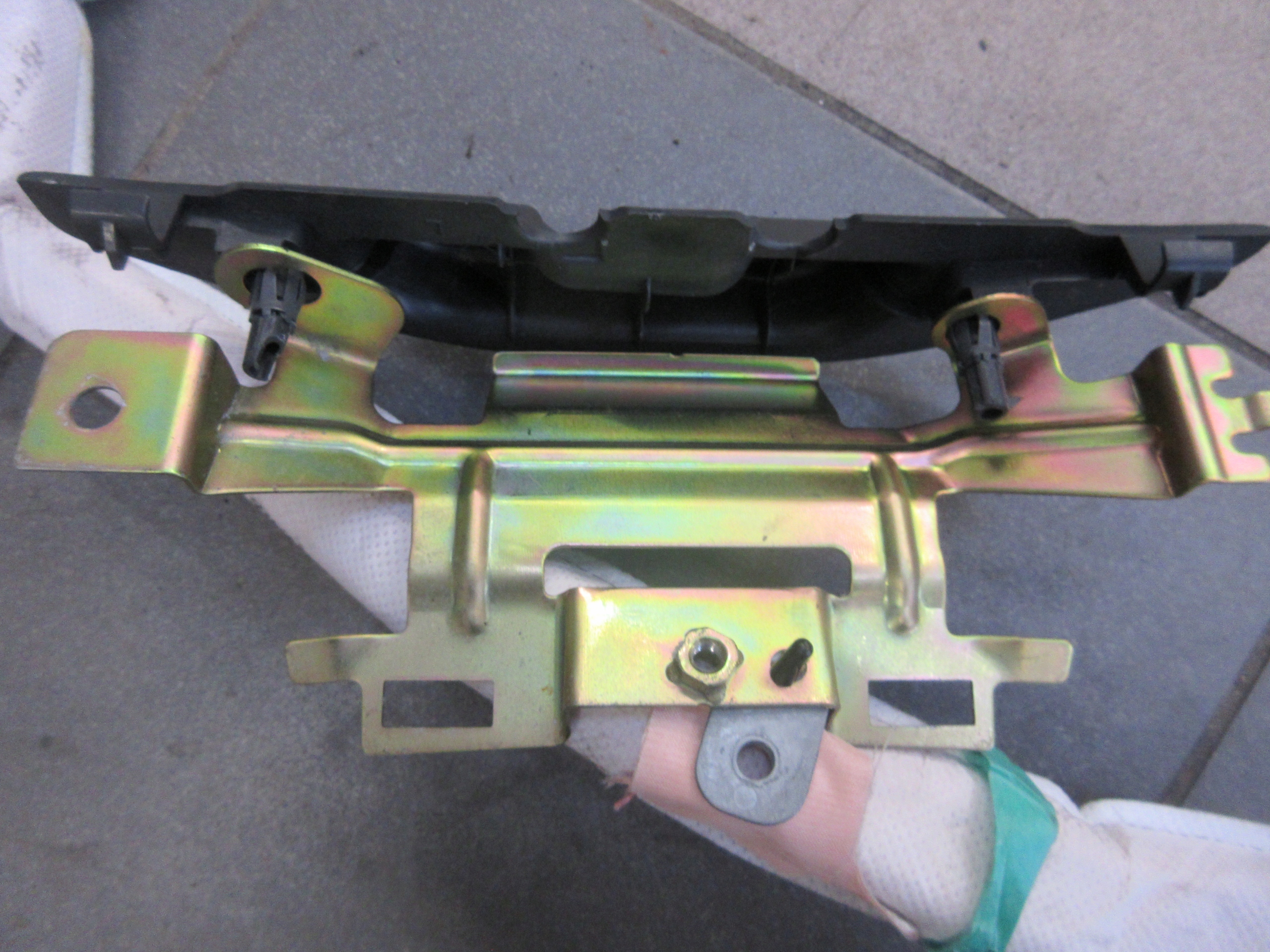 пиропатрон воздушная левый mazda RX8