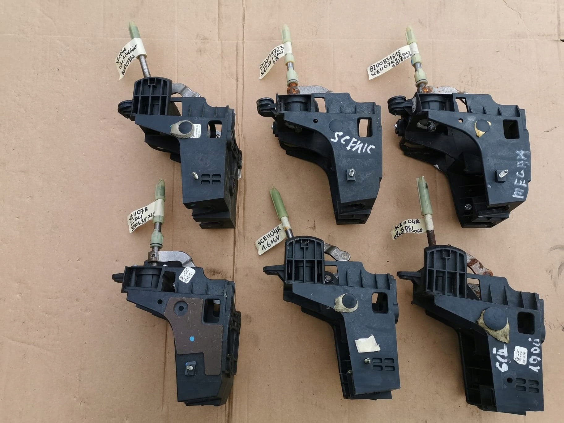 СЕЛЕКТОР РЫЧАГА SCENIC II 1.5 DCI 8200749723 ПИЛА