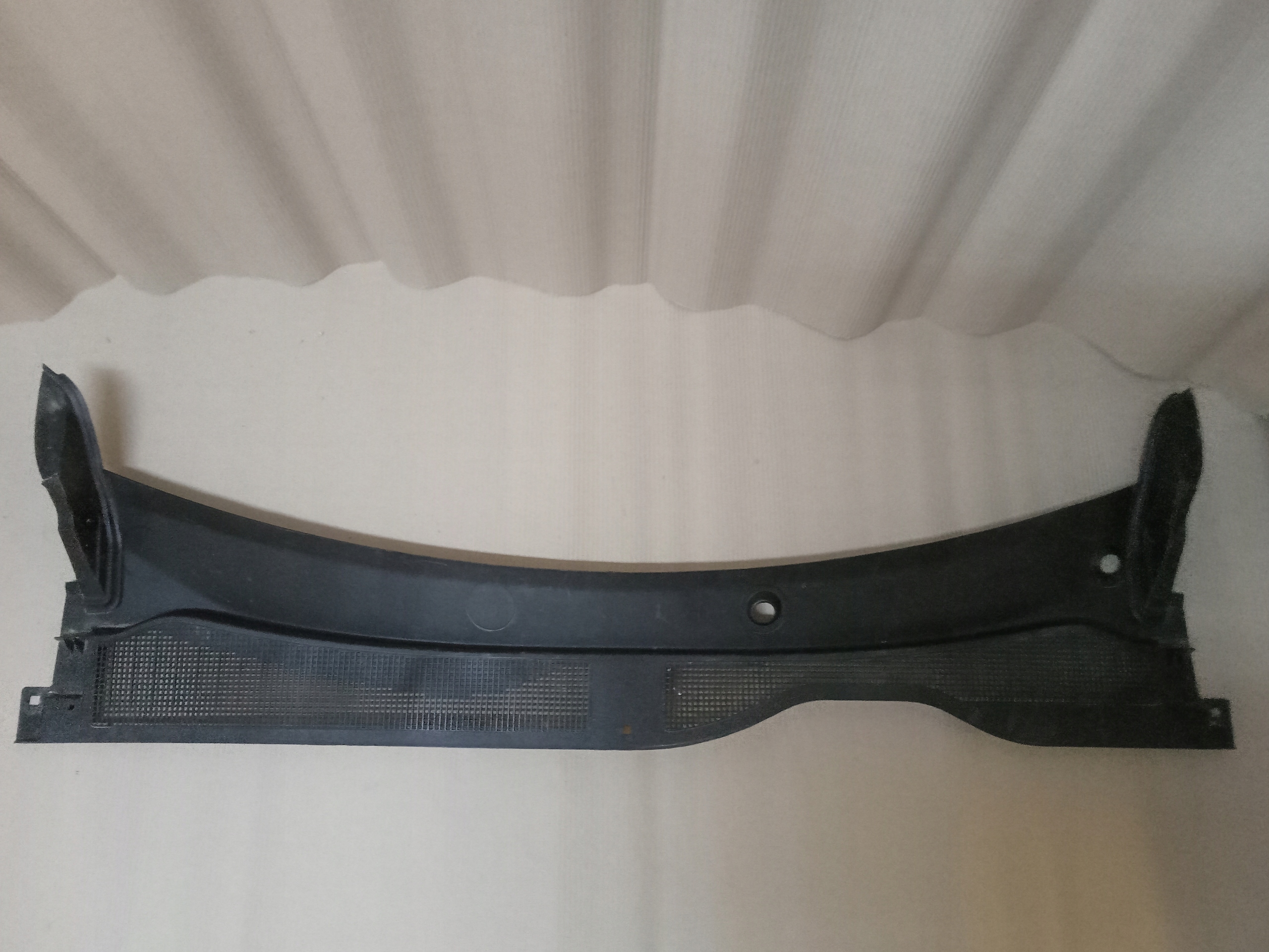 JEEP AVENGER PODSZYBIE OSŁONA GÓRNE