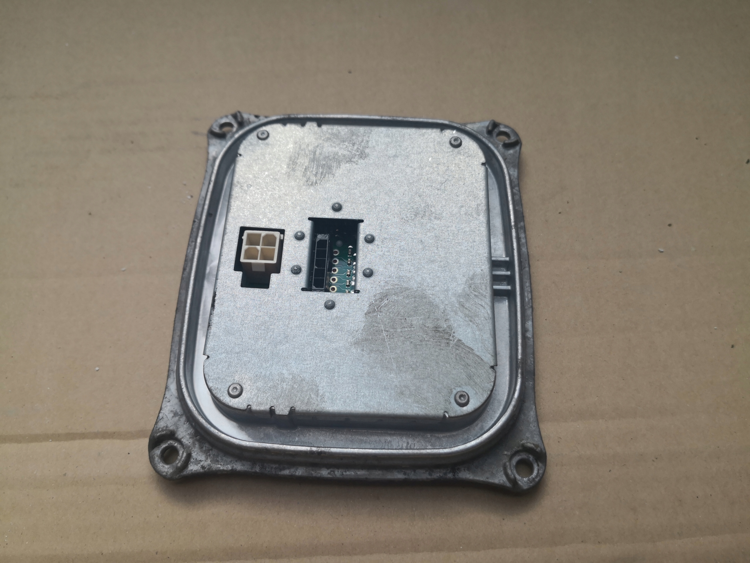 control unit XENON AUDI A4 B8 1307329218