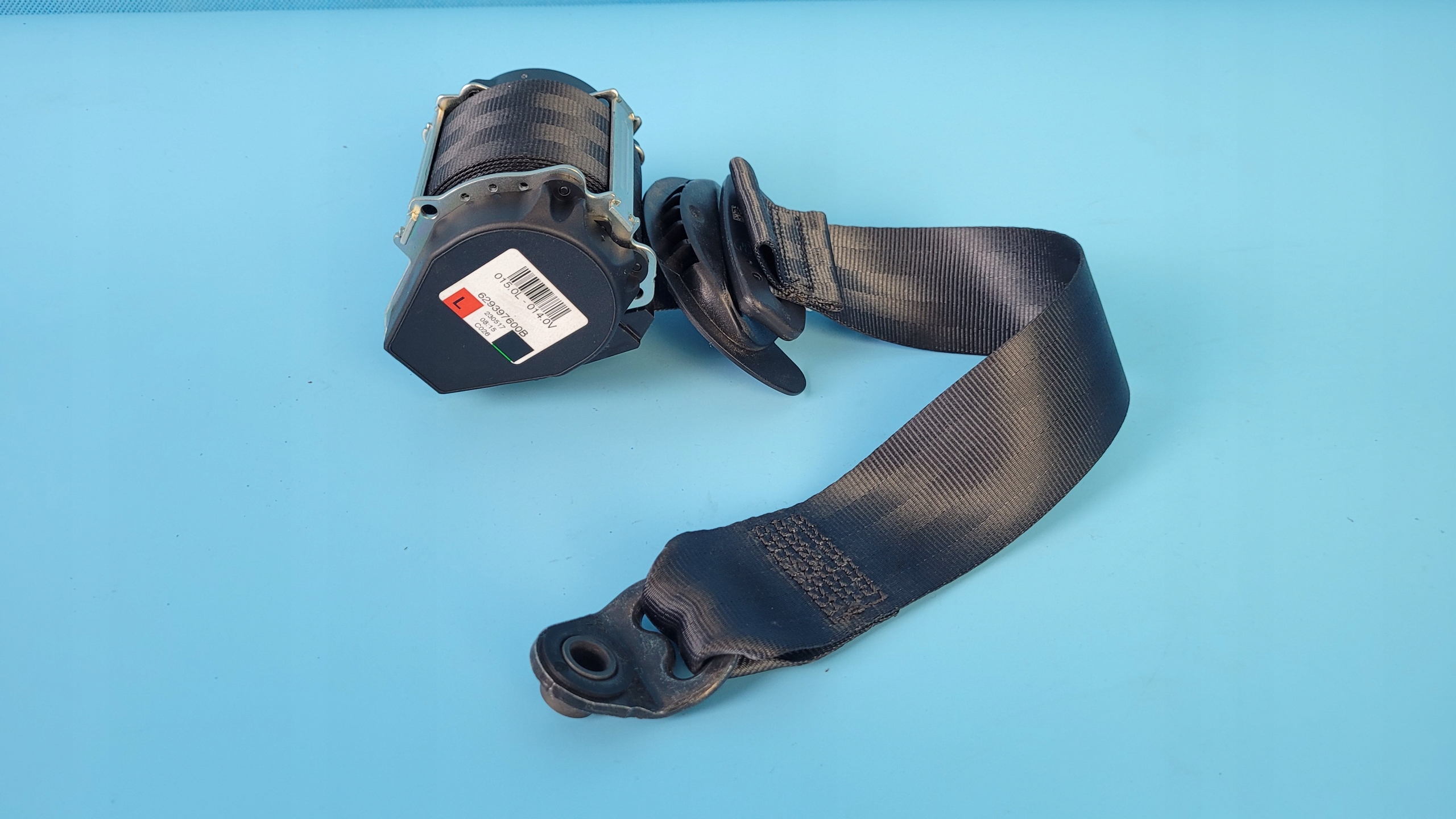 629397600B - DISCOVERY SPORT L550 ремінь безпеки лівий задній