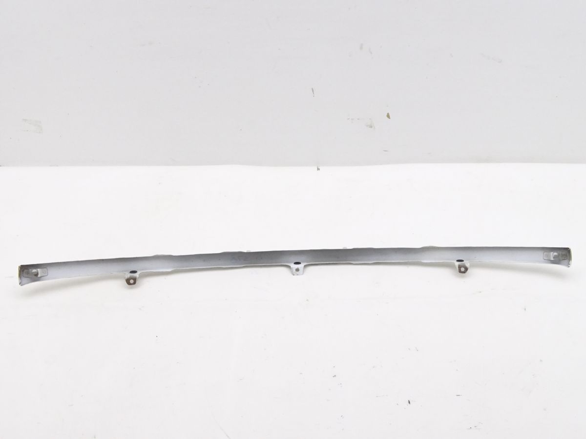LDV MAXUS 04 09 LISTWA POD LAMPY Part manufacturer LDV OE