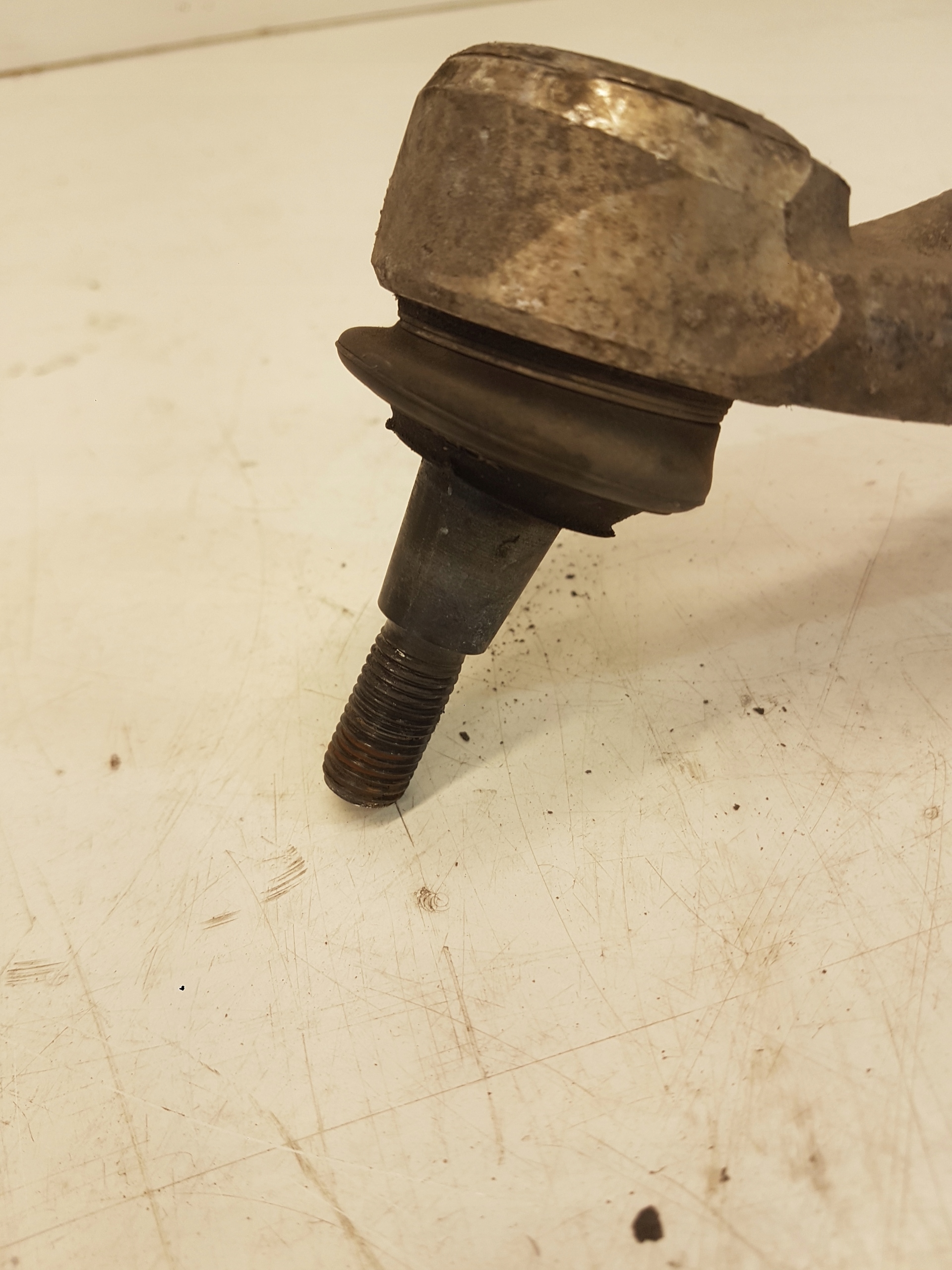 arm left front AUDI A4 B8 A5 Q5 A6 8K0407695C small