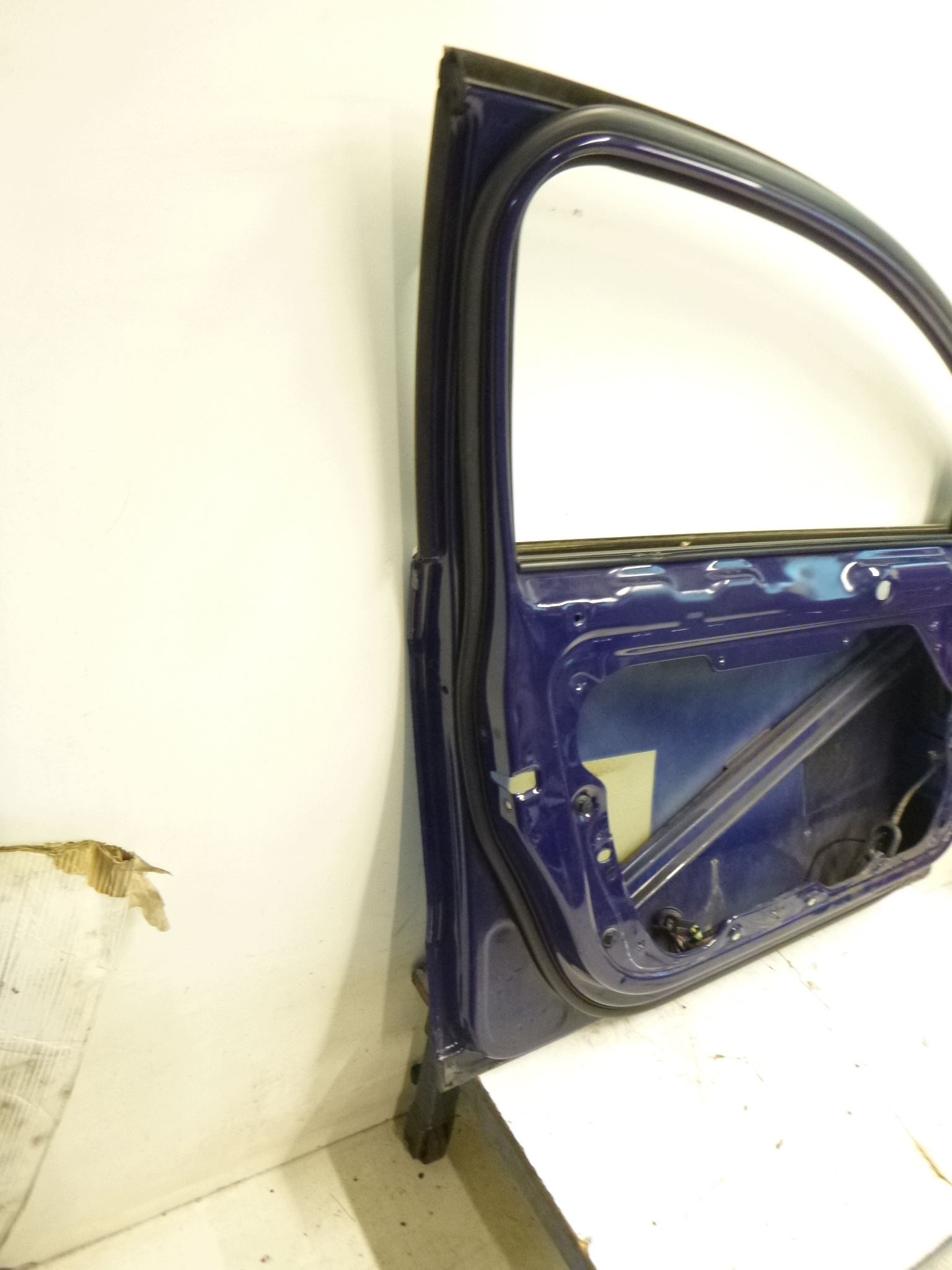 door front left VW Passat B6 KOMBI 2006r.