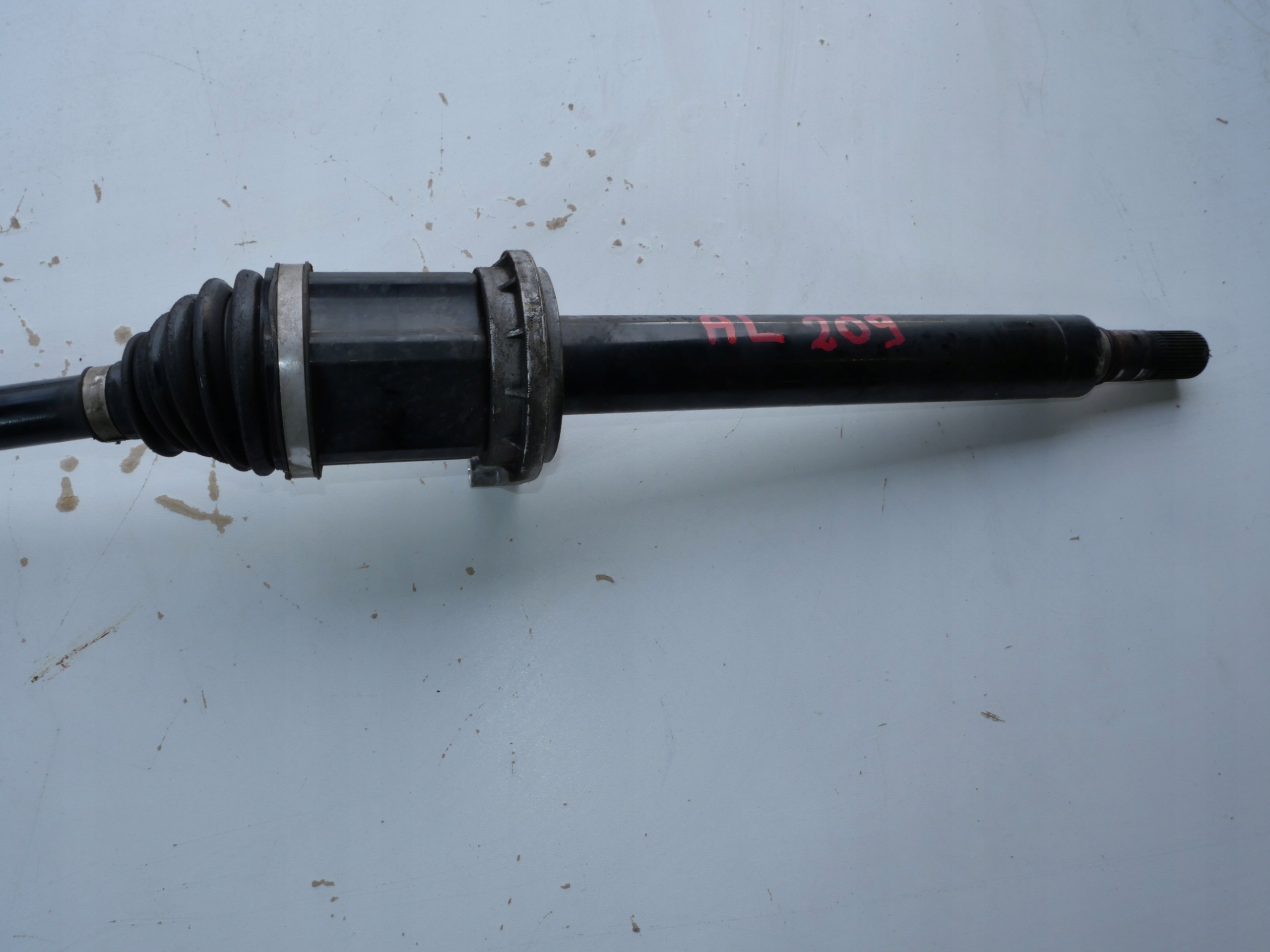 VW T6 semi-axis 7E0407761D 2.0 TDI