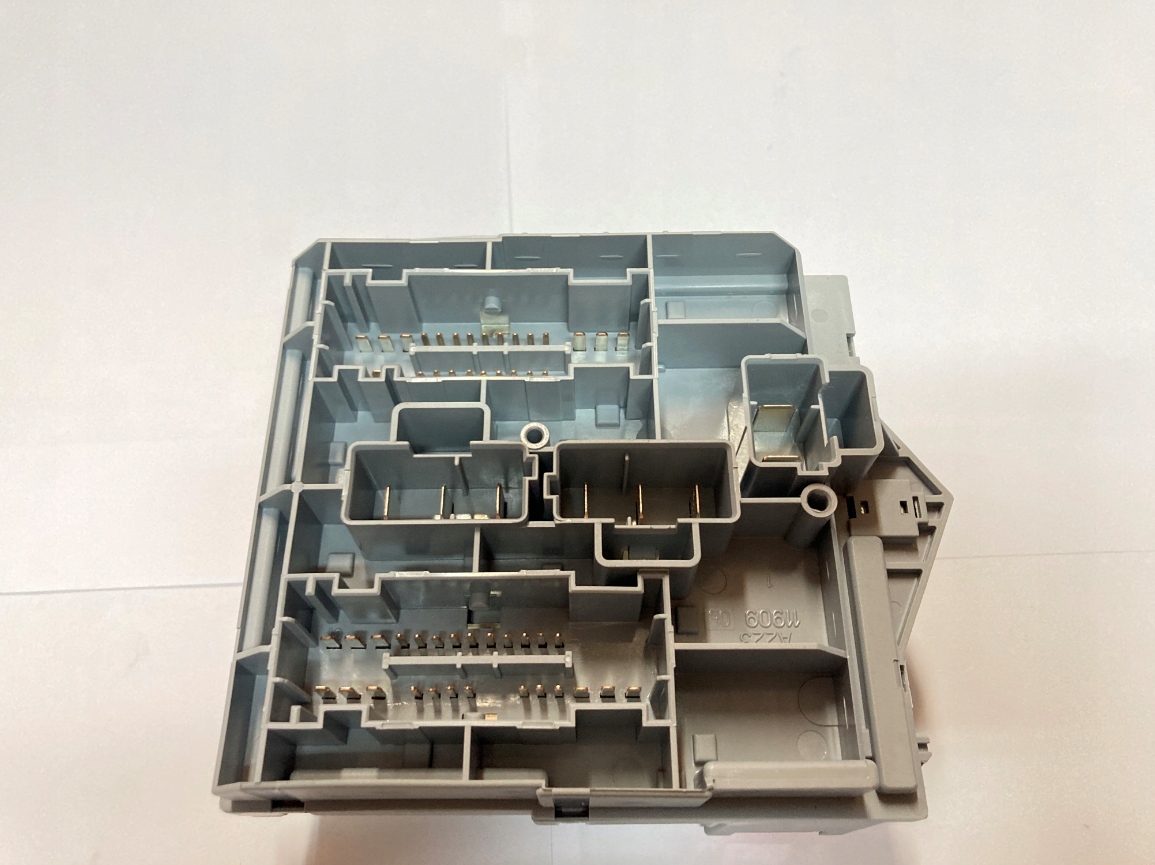 SKRZYNKA BEZPIECZNIK FIAT DUCATO OE 1363917080 Producent części Fiat OE