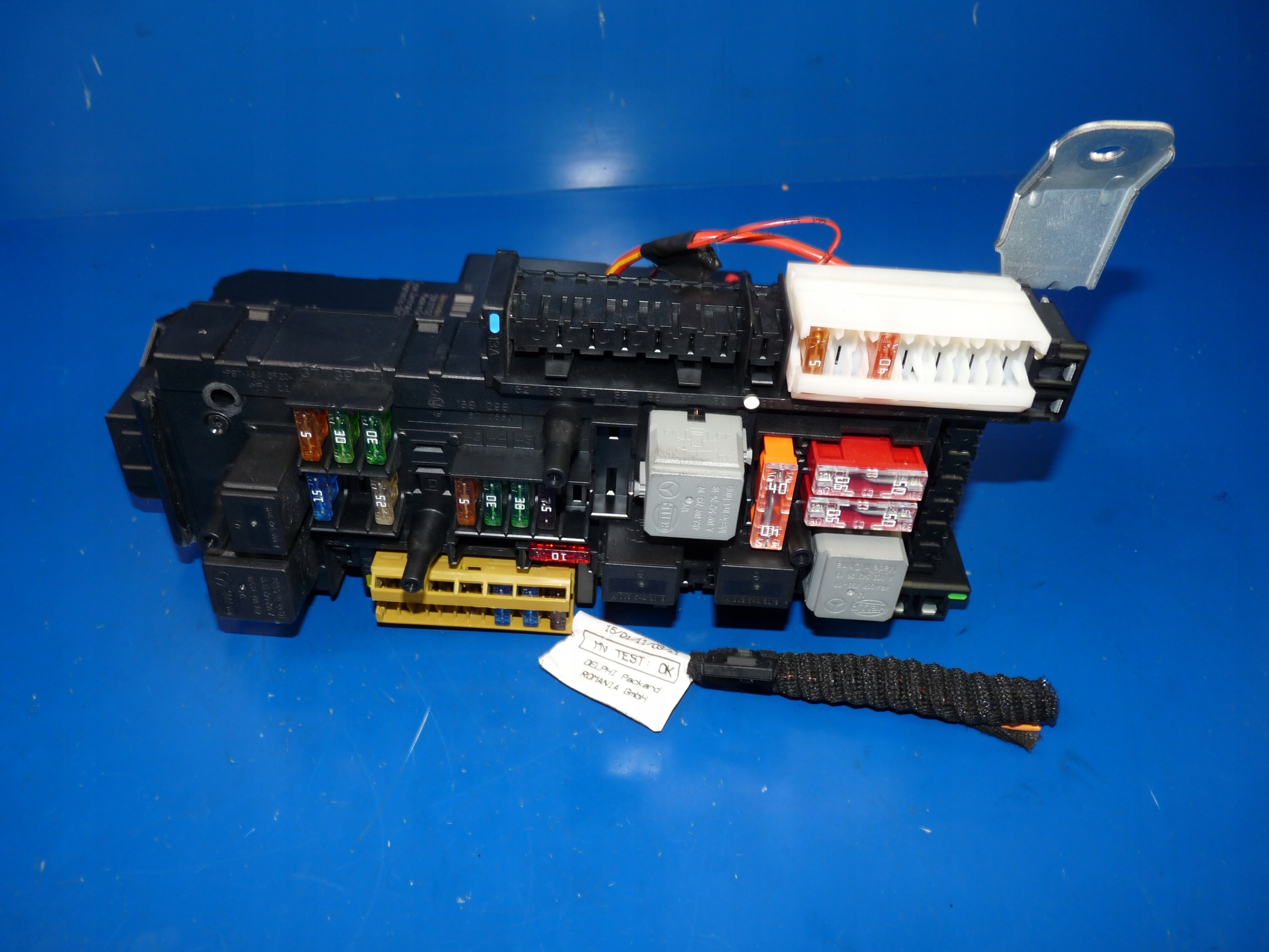 MERCEDES C KLASA W204 module control unit SAM