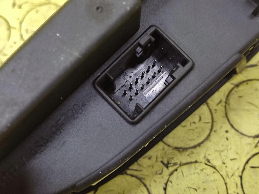 BMW E39 window control switch 61316904304