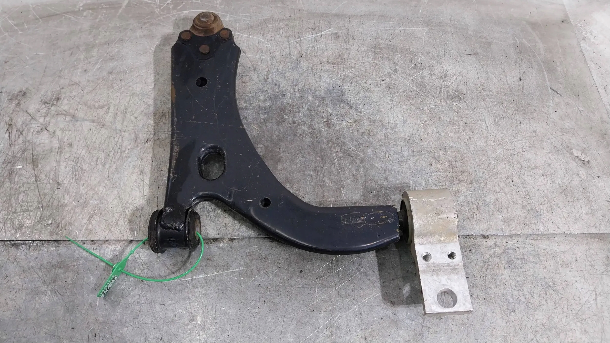 arm front right FORD FUSION FIESTA MK6