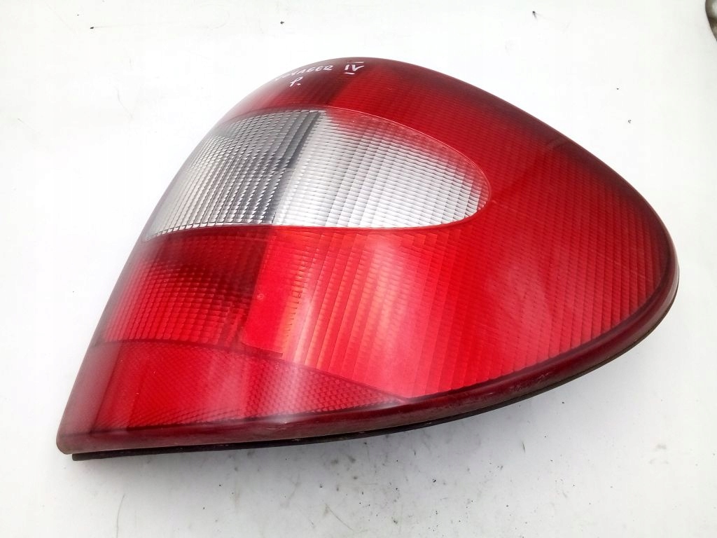 Chrysler Voyager IV 4 light right rear part rear 04857306AB