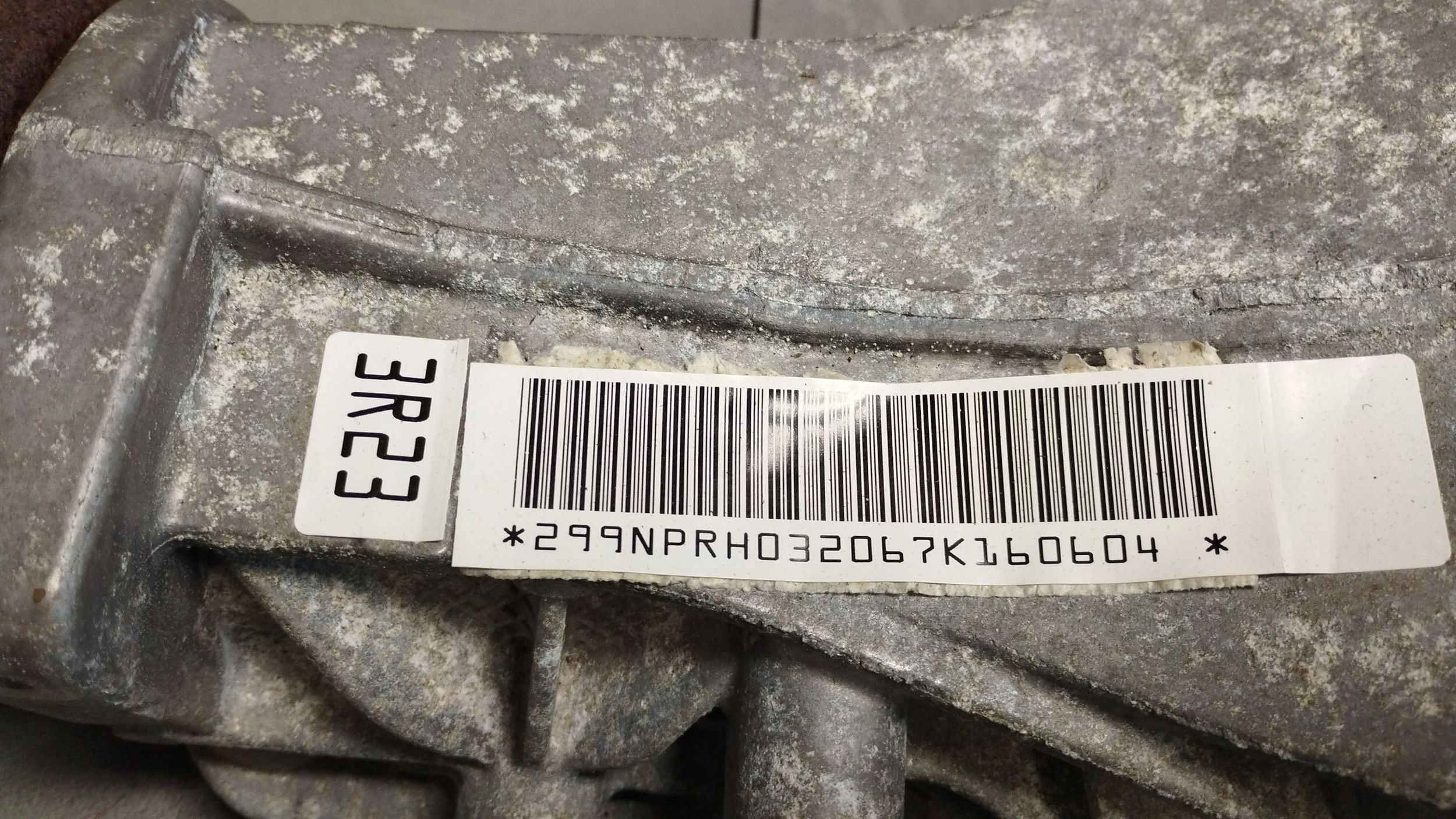 Audi A8 D4 4H 3.0 TDI diff differential rear part 0AR525083C