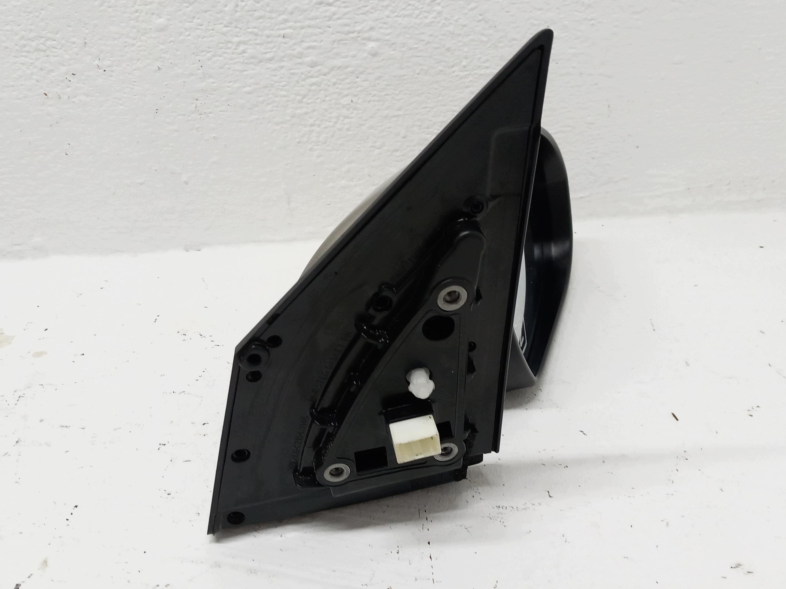 mirror right HYUNDAI TUCSON III 10PIN code LAKIERU Y3Y
