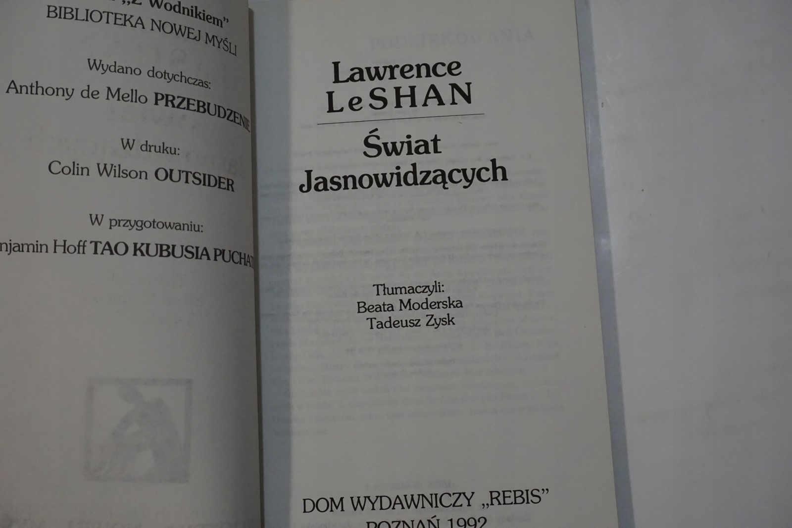 ŚWIAT JASNOWIDZĄCYCH LAWRENCE LeSHAN Język publikacji polski