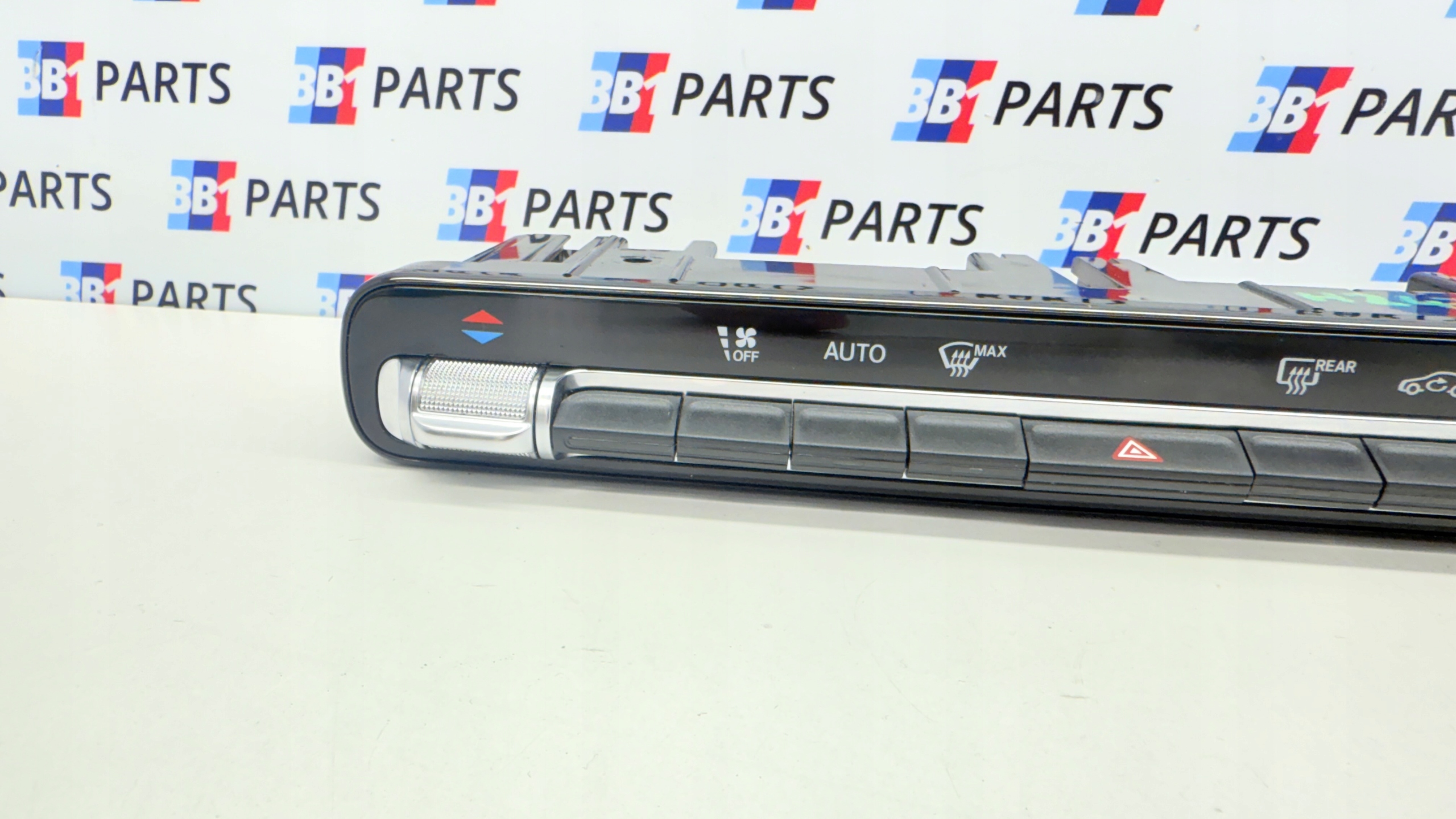 MERCEDES H247 GLB W177 W118 GLA Unite commande clima Bouches buses A2479056503