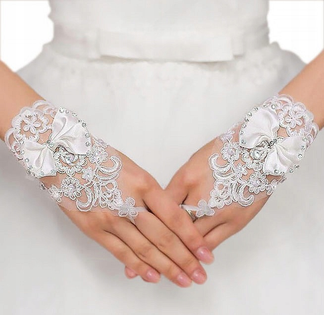 Rękawiczki Komunijne dla Dziewczynki Komunia Święta Koronkowe Białe