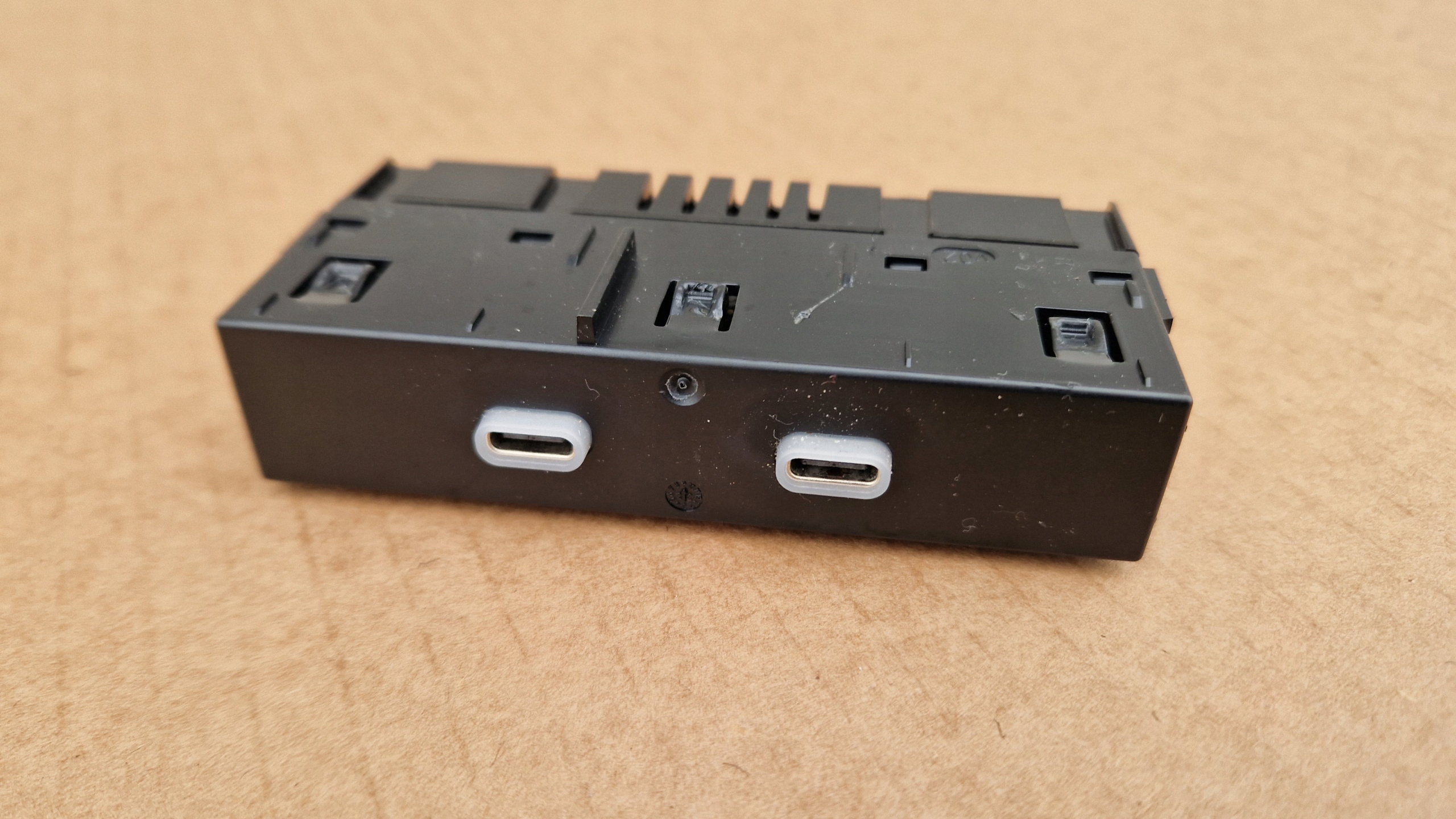 Module GNOAZDO USB 657035736A SKODA OCTAVIA Original