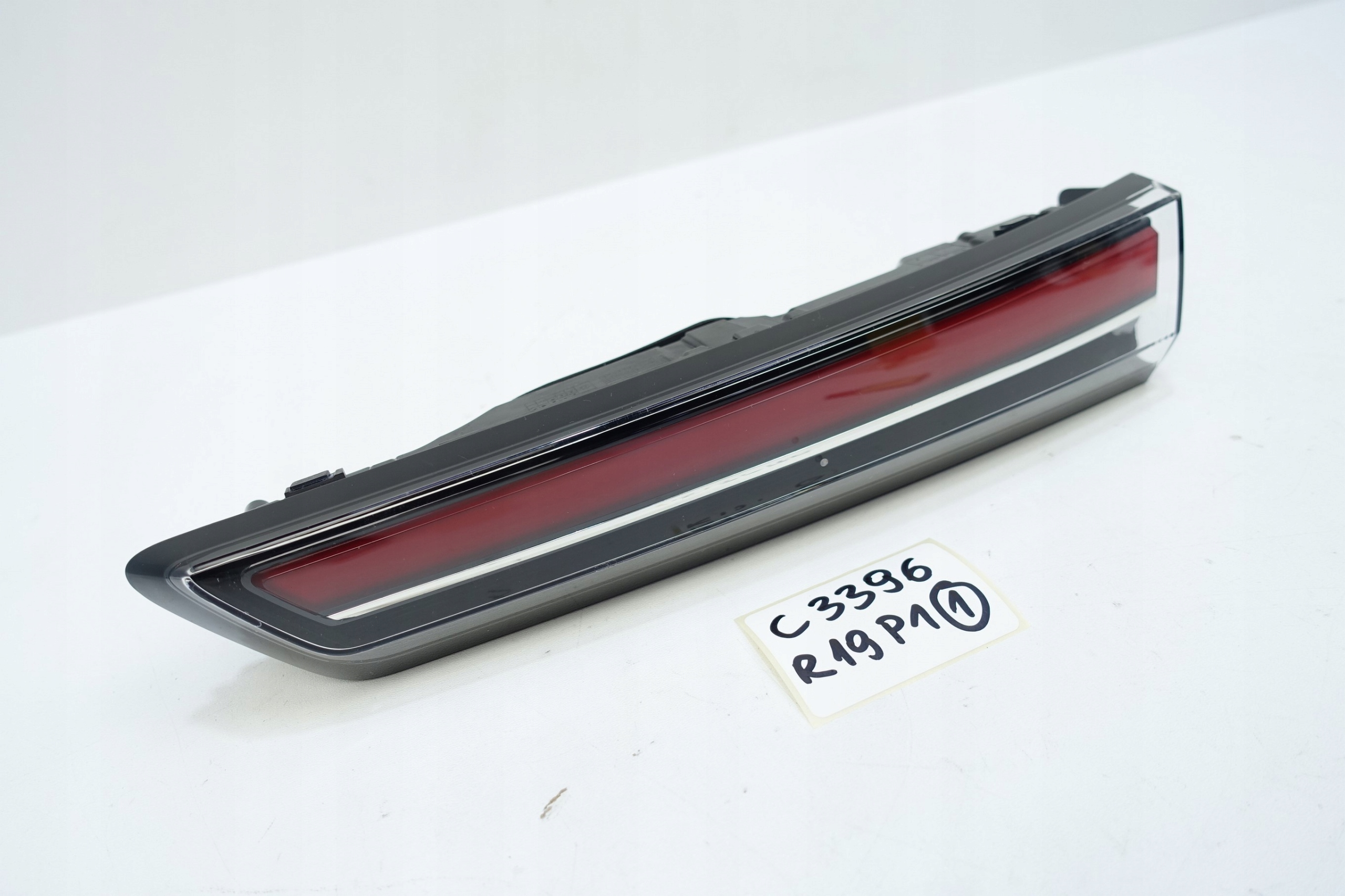 light right rear part right rear OPEL MOKKA B II 2020