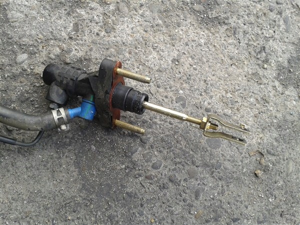 НАСОС ЗЧЕПЛЕННЯ TOYOTA COROLLA VERSO II 2.0 D4D EU