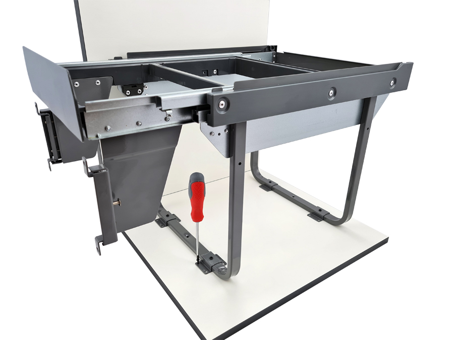 KOSZ SEGREGATOR NA ŚMIECI 15L+15L CICHY DOMYK Marka inna