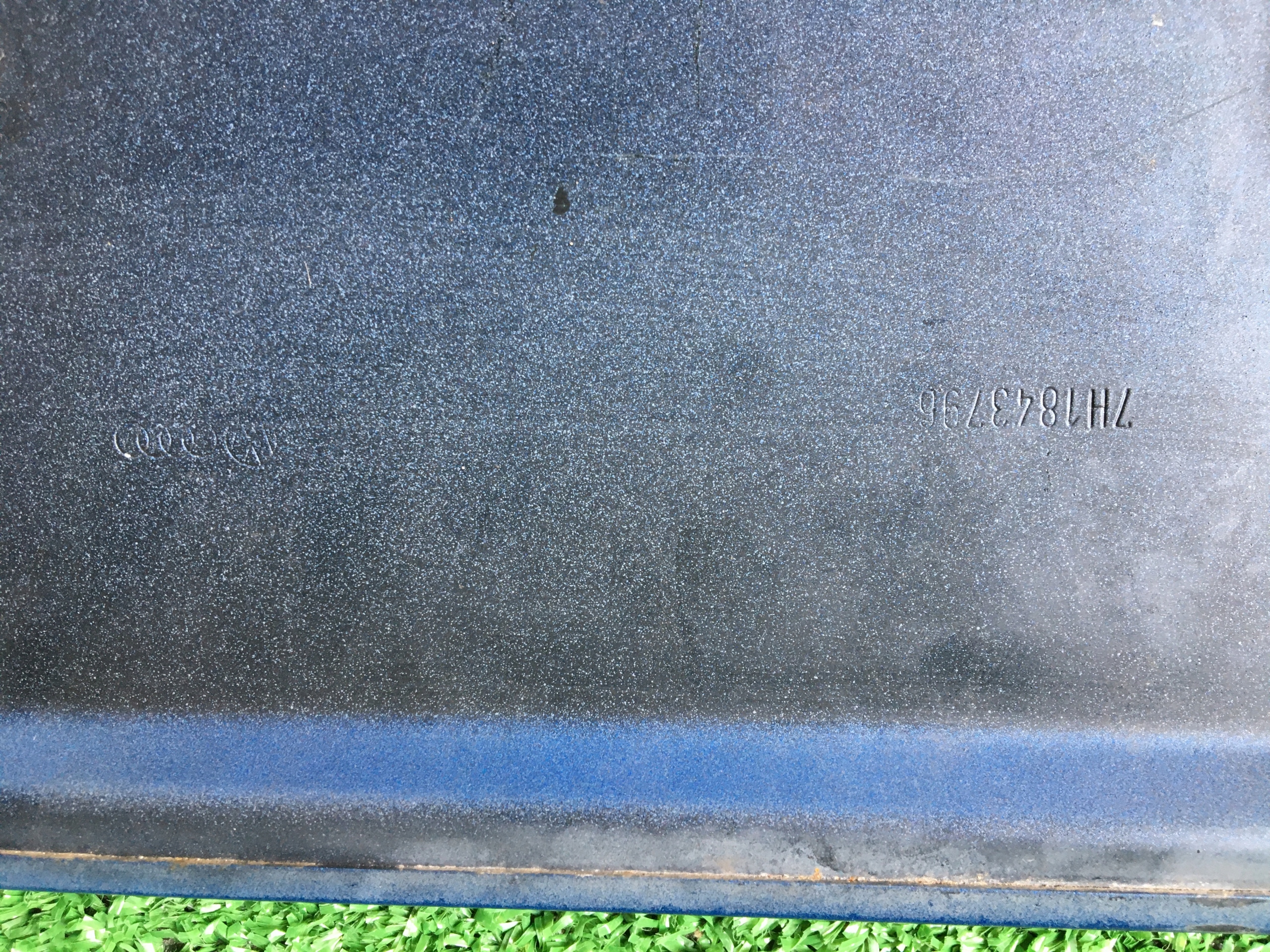 Vw T5 covering szyny 7H1843796
