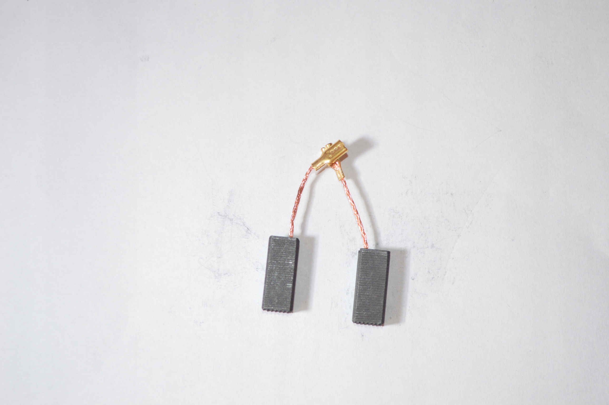 

Szczotki Węglowe Bosch Młot Gbh 2-24