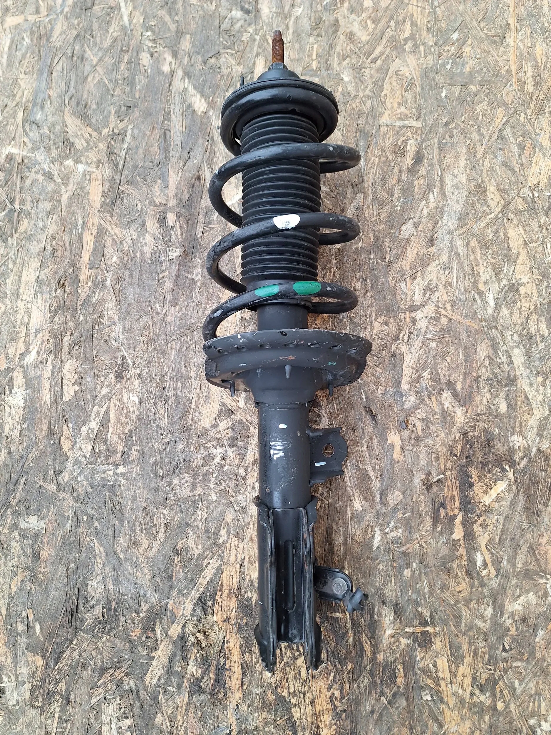 shock absorber front left Hyundai i10 III 19