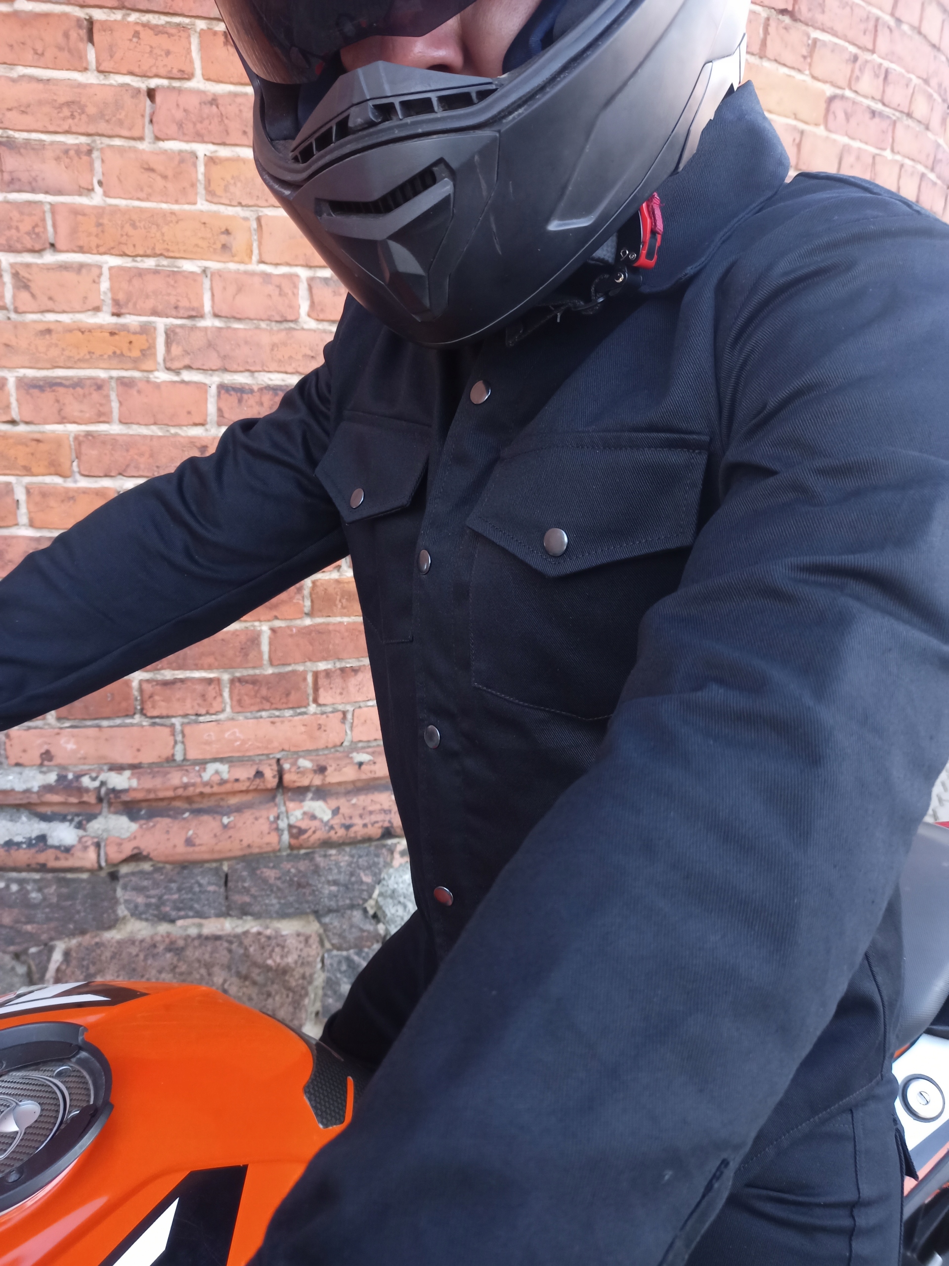 Jednoduchá trieda Elegantná čierna košeľa pre skutočného muža 3XL Klasika