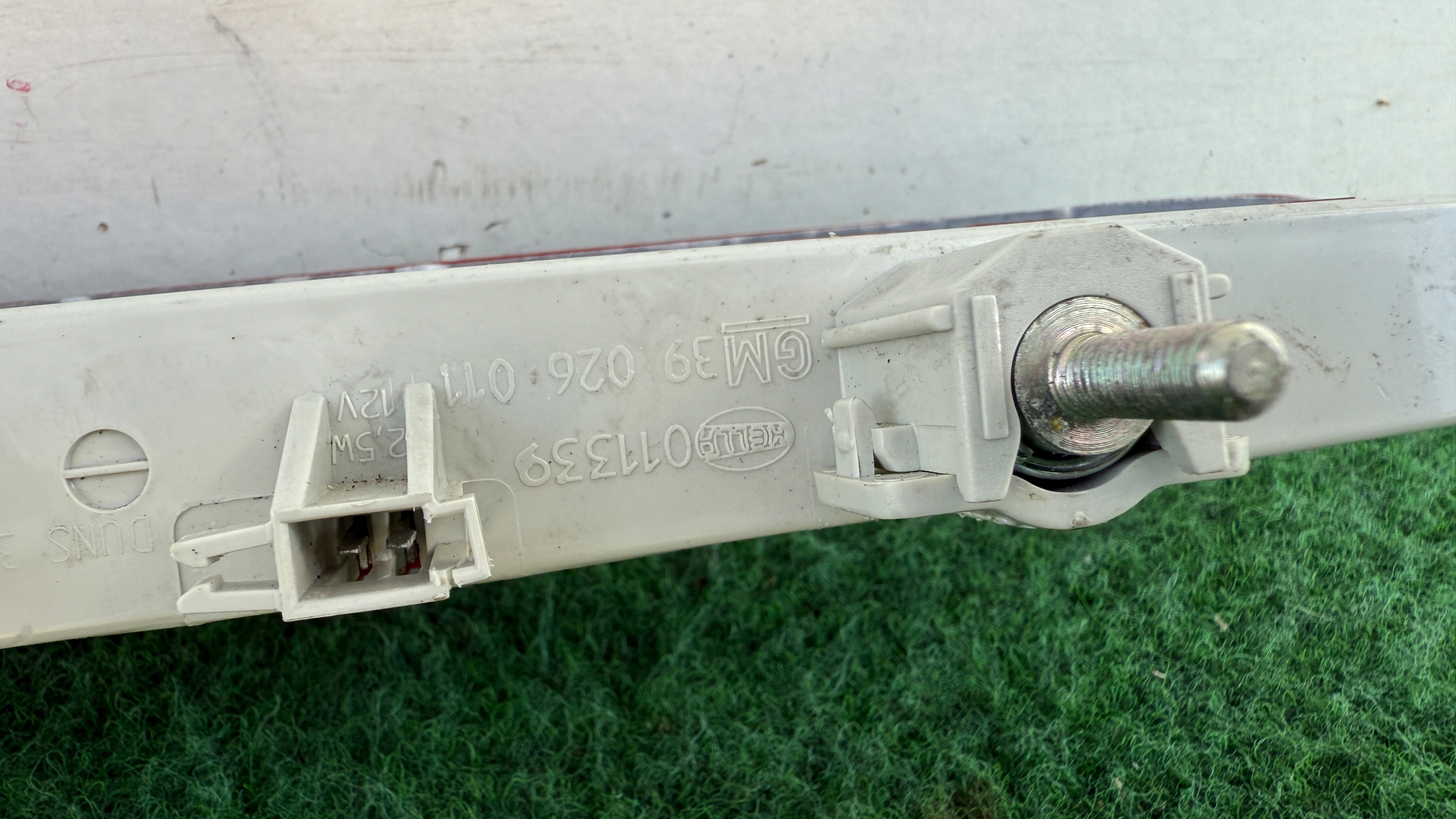 OPEL CASCADA light STOPU LEDOWE light STOP 39026011 K110/125L
