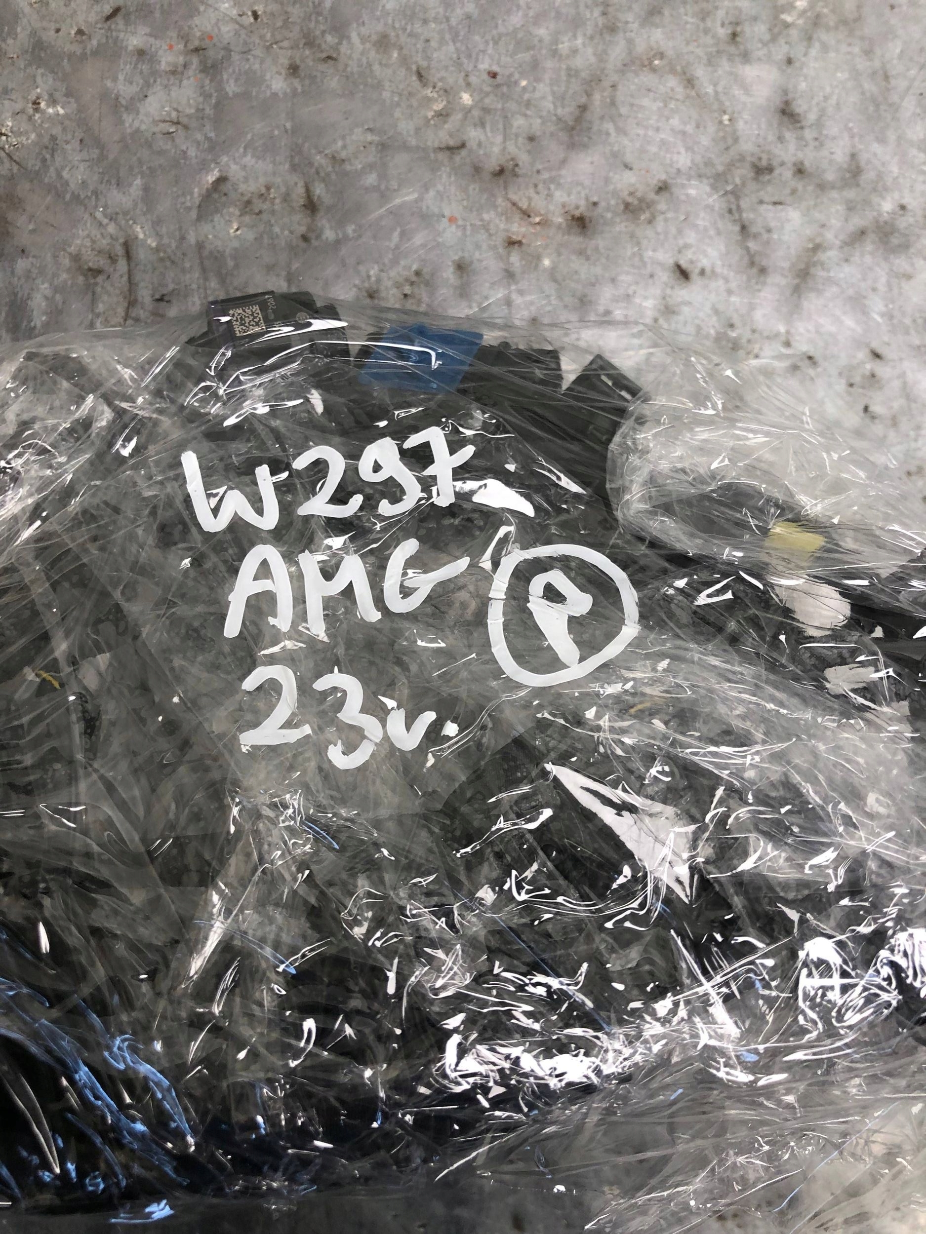 bundle PDC MERCEDES W297 V297 EQS A2975409414