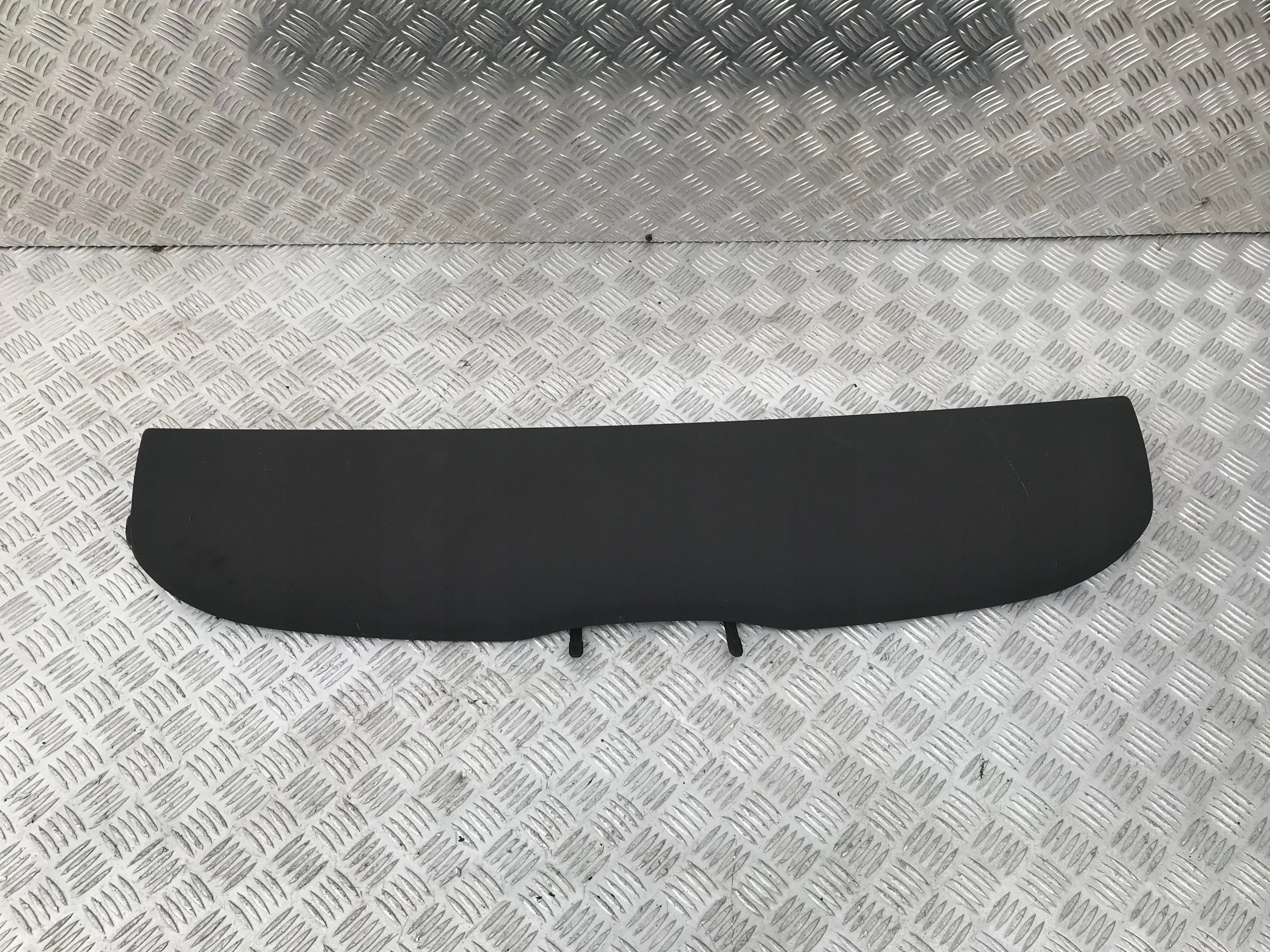 PÓŁKA BAGAŻNIKA TYŁ AUDI Q3 11-