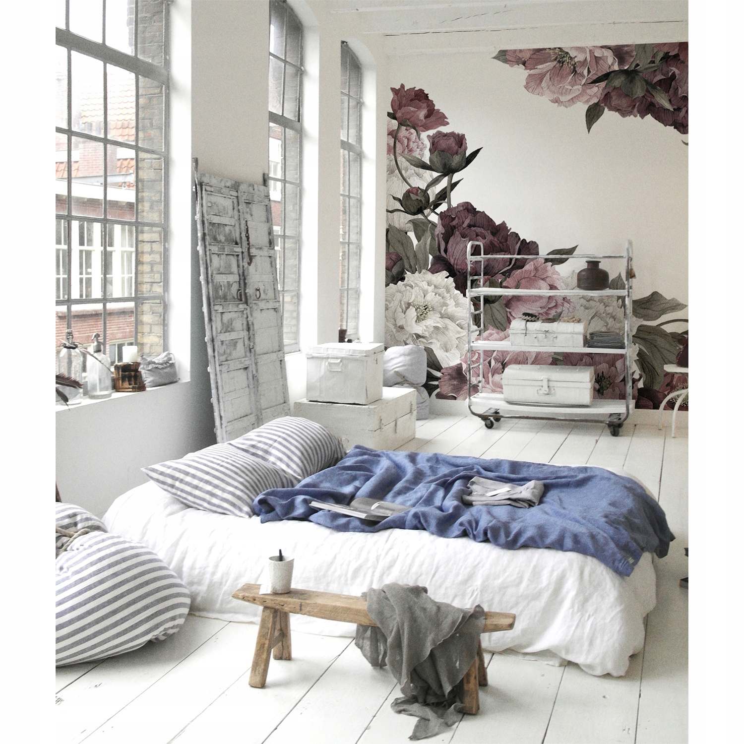 

Fototapeta do salonu Historyczne kwiaty 290x290 cm