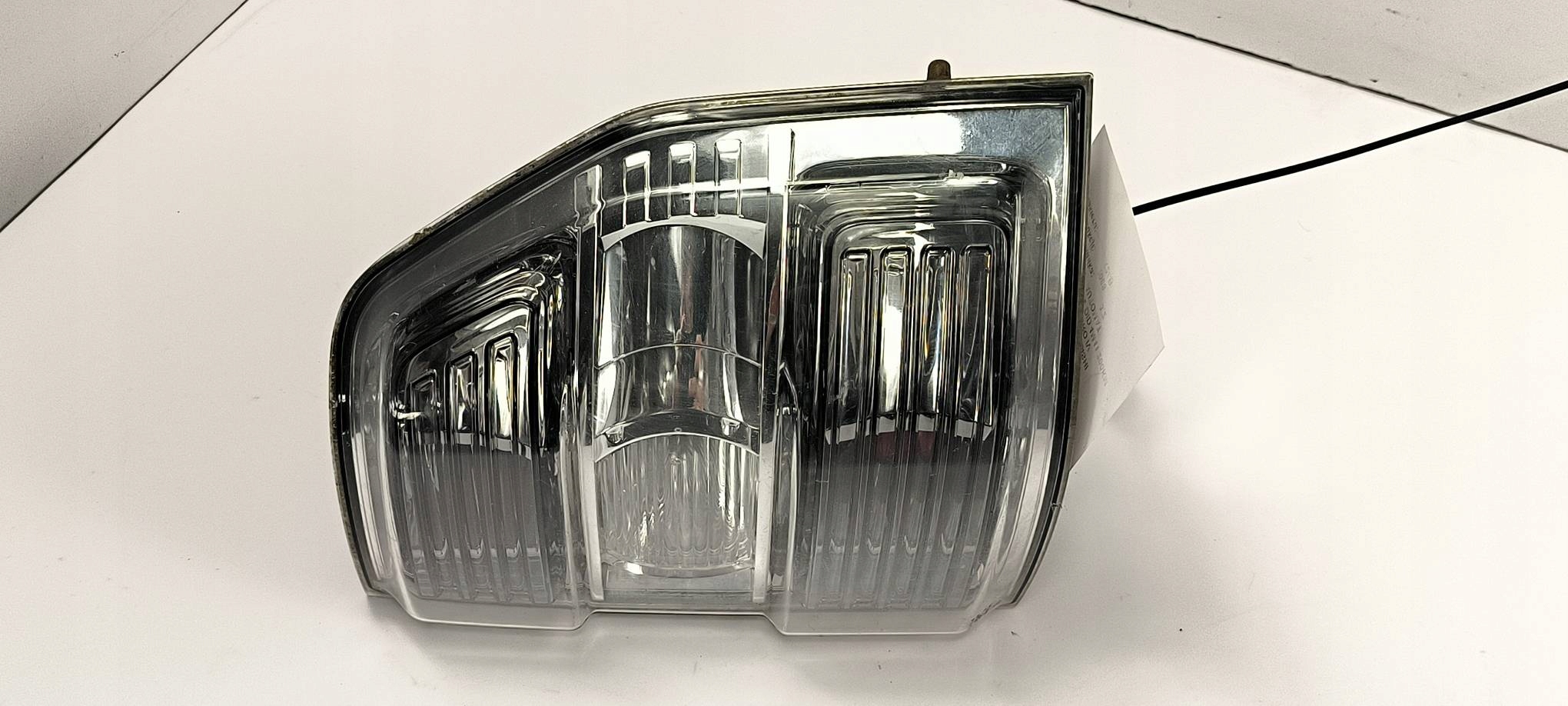 light right rear part 220-87872 MITSHUBISHI PAJERO IV