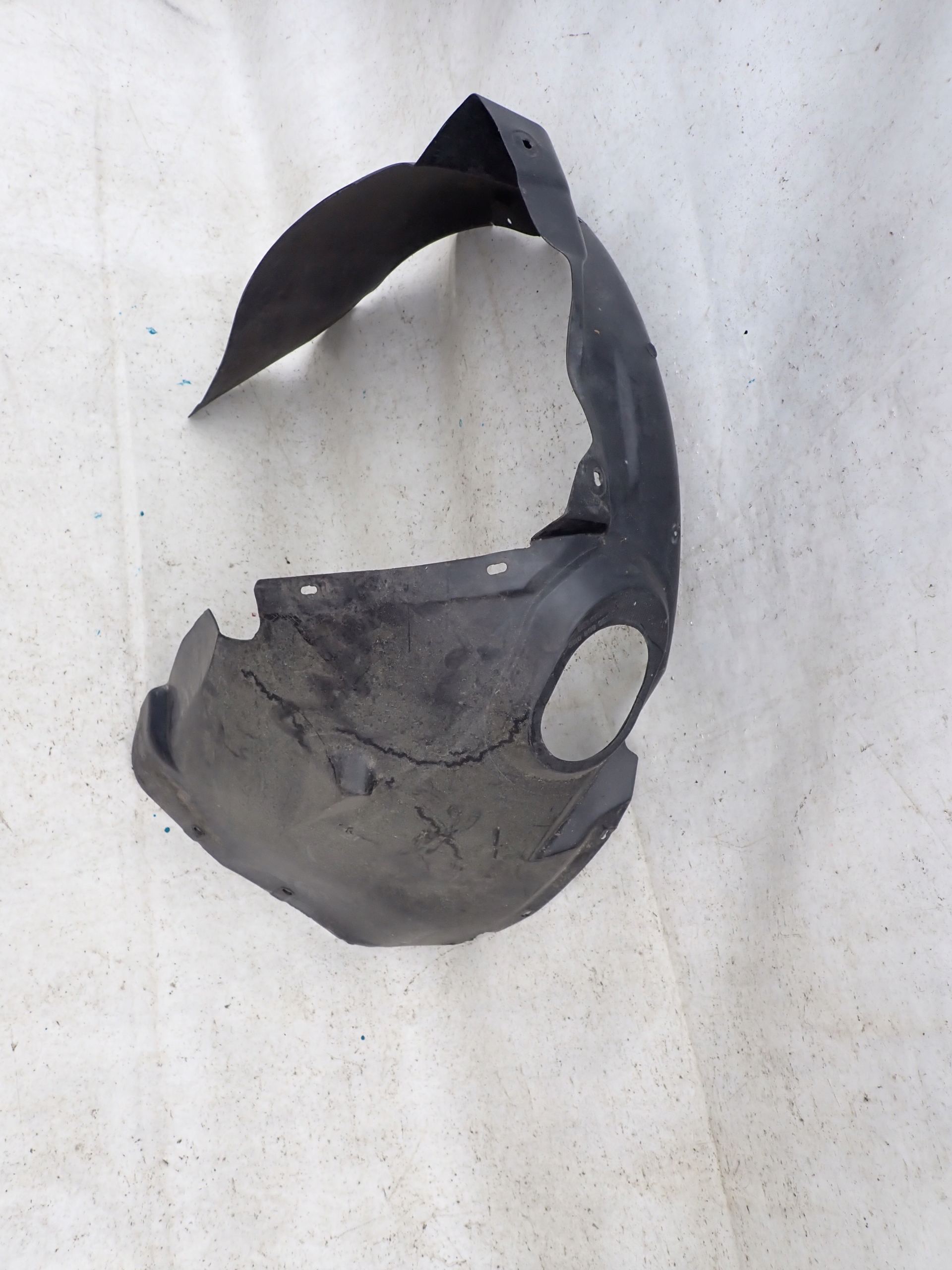 VW PASSAT B5 LIFT 00-05 mudguard left front