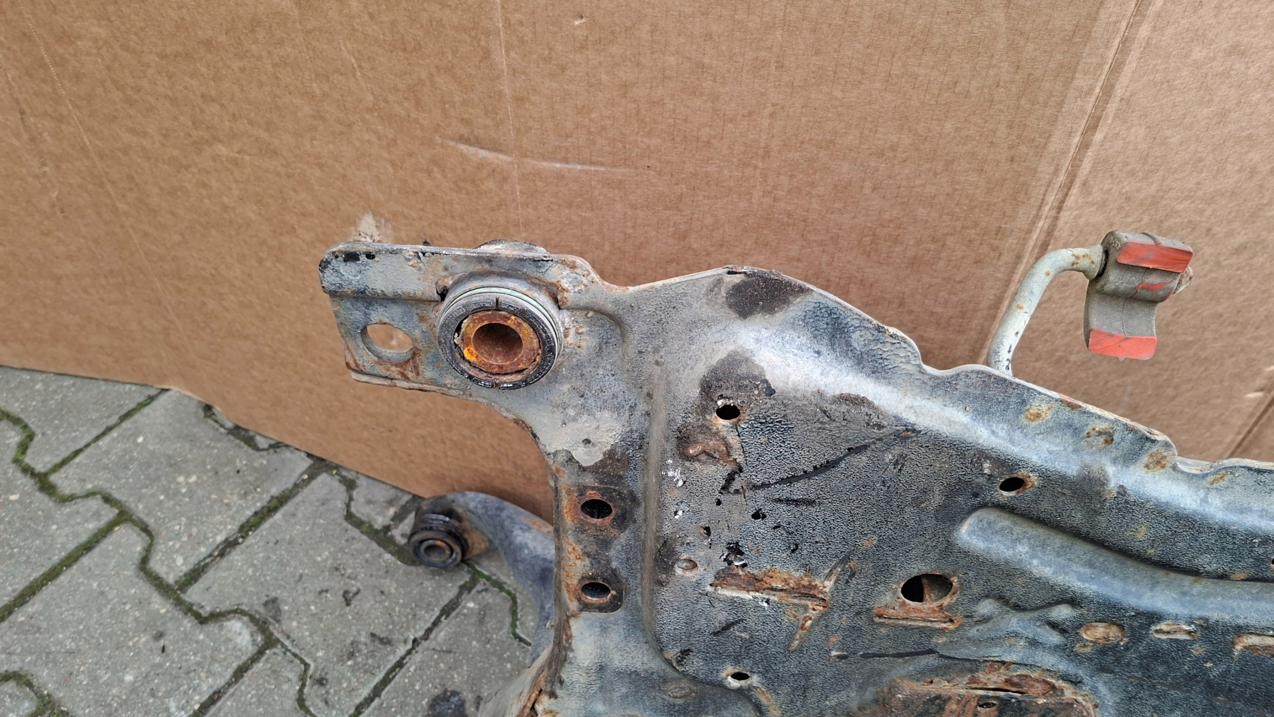 ponte assale della sospensione anteriore MAZDA 3 1.6